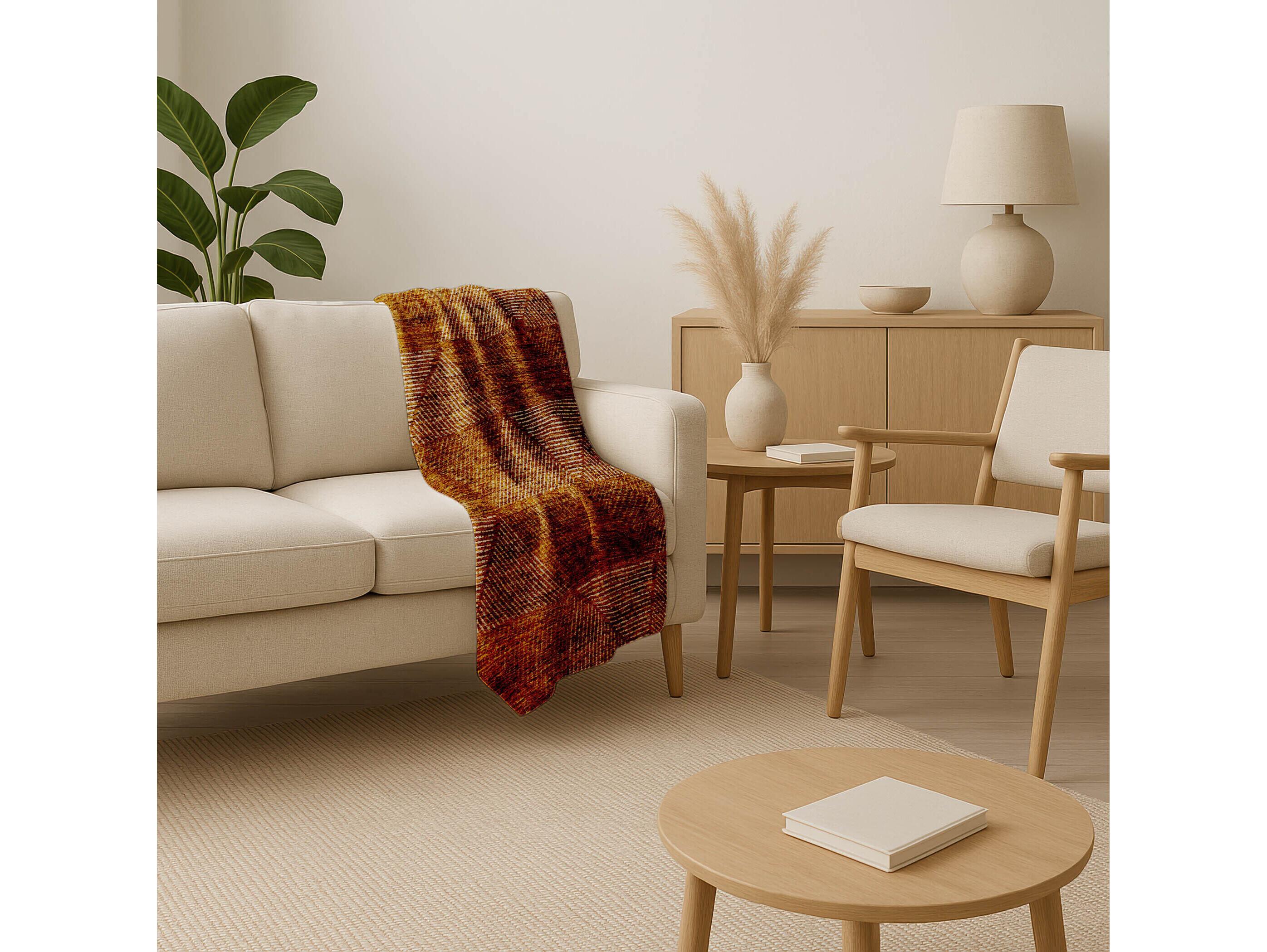 Dalyn Sherpa Orange Polyester Throw