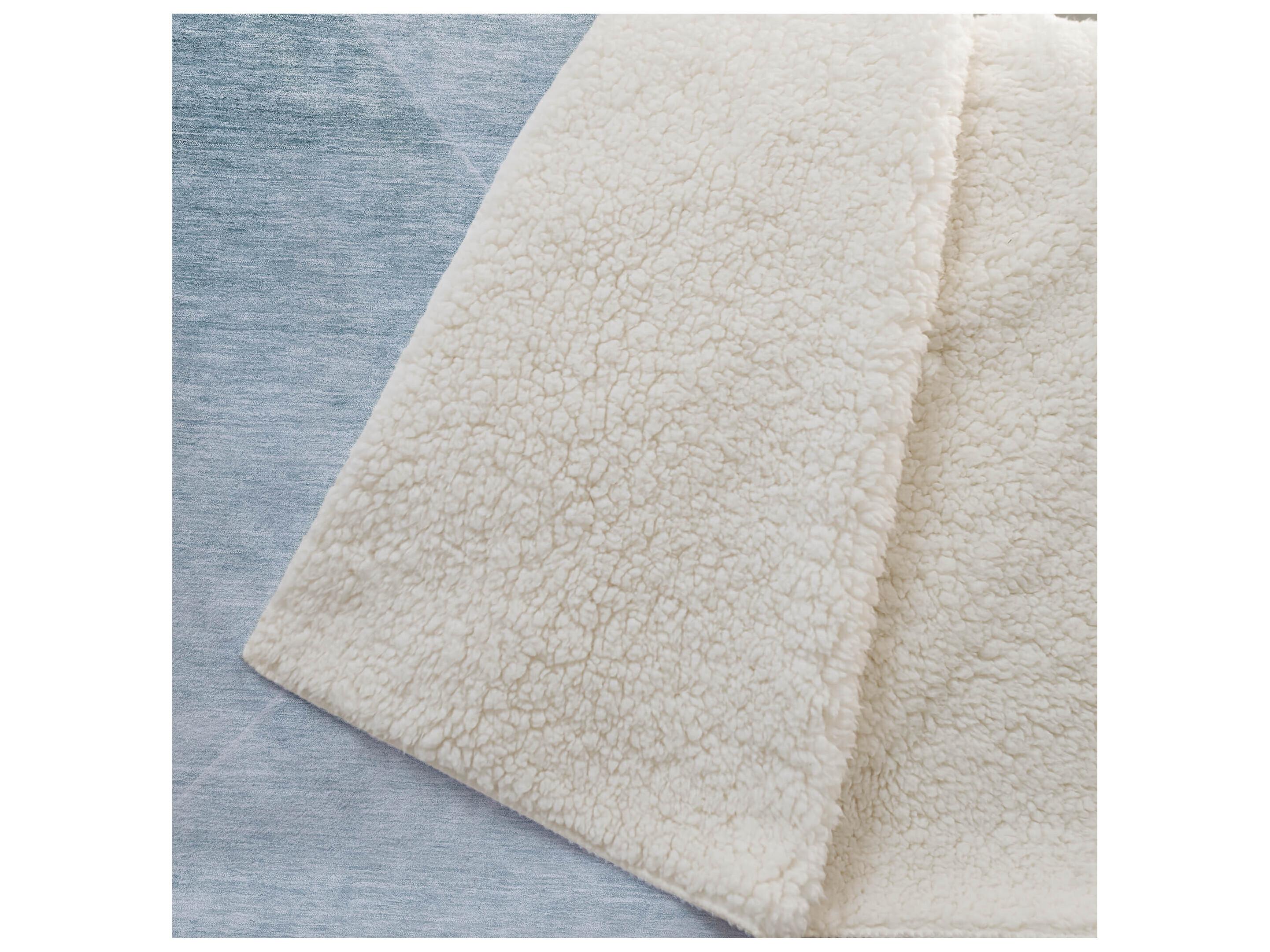 Dalyn Sherpa Teal Polyester Throw