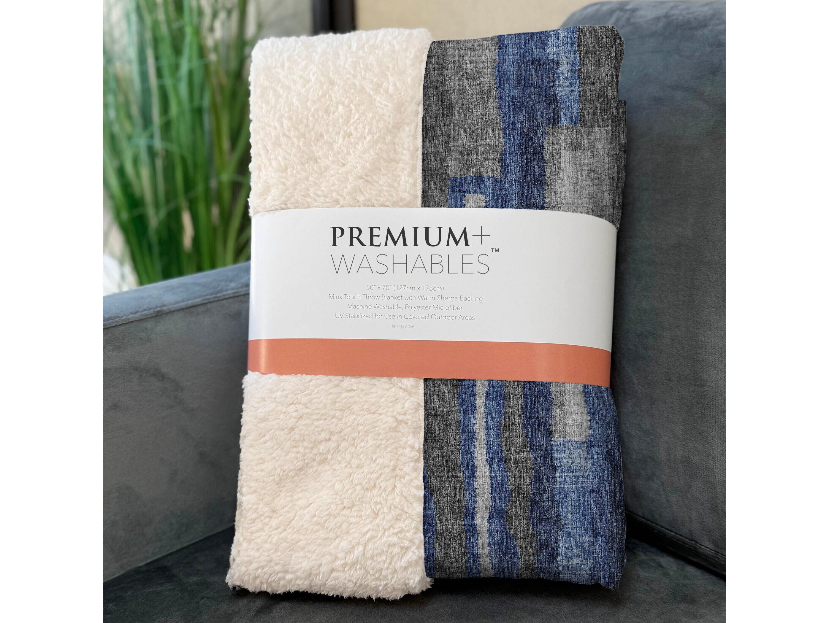 Dalyn Sherpa Blue Polyester Throw