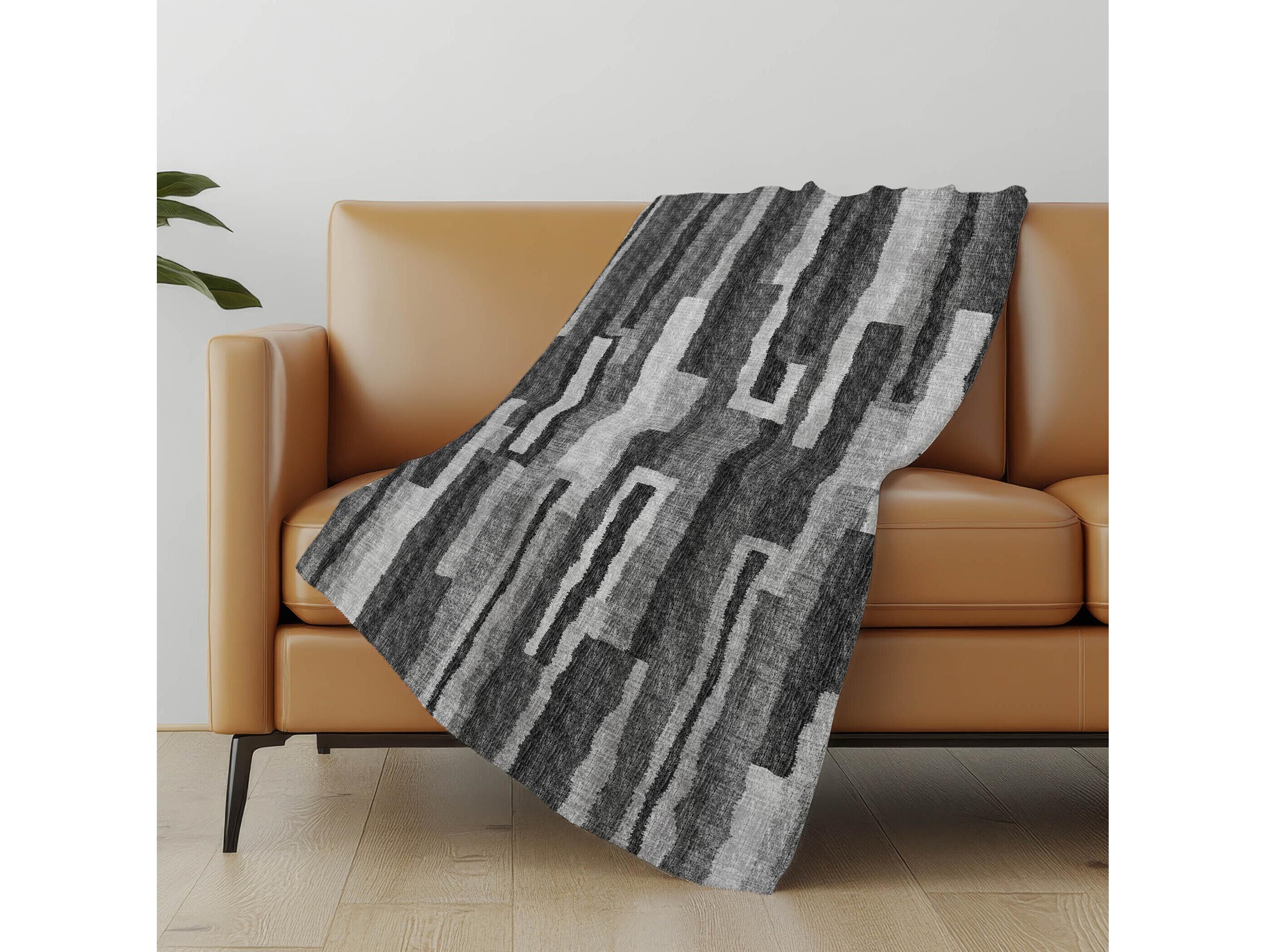 Dalyn Sherpa Gray Polyester Throw