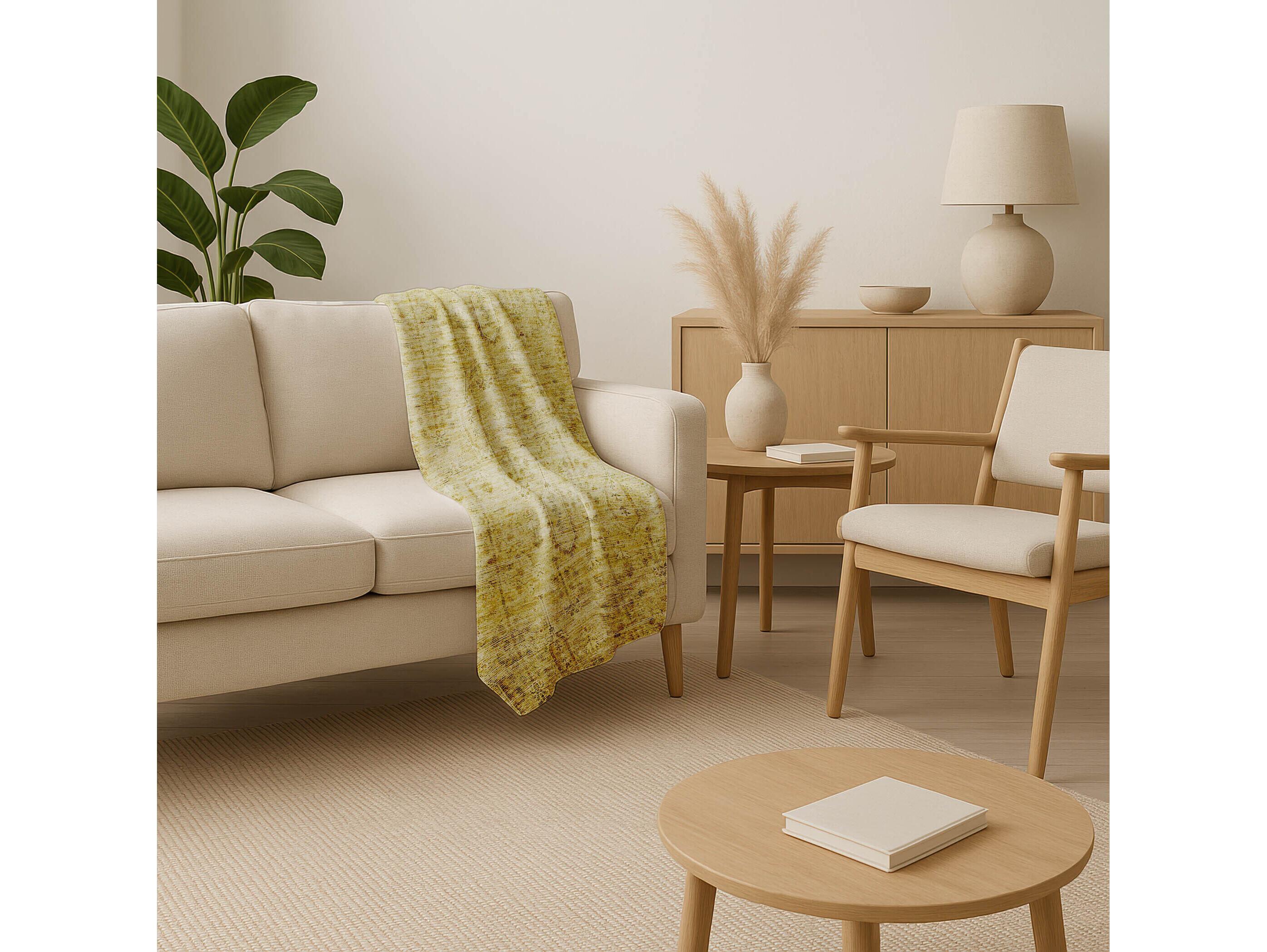 Dalyn Sherpa Gold Polyester Throw