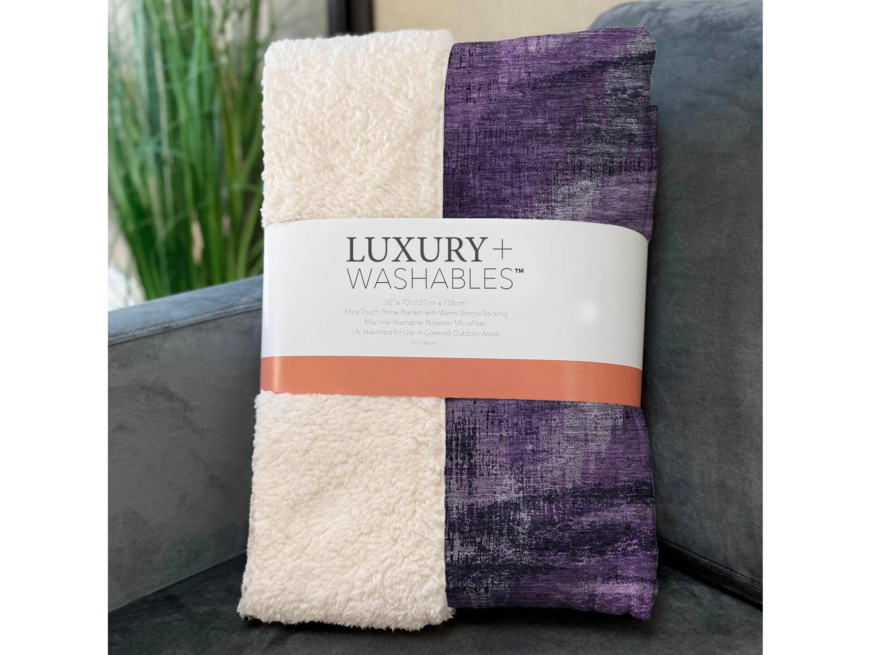 Dalyn Sherpa Purple Polyester Throw