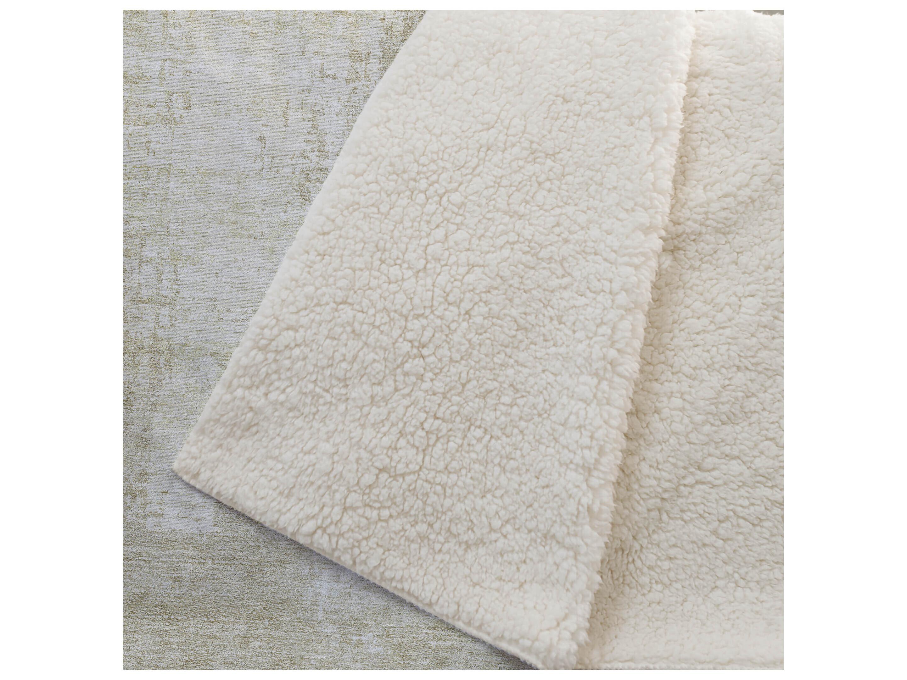 Dalyn Sherpa Brown Polyester Throw