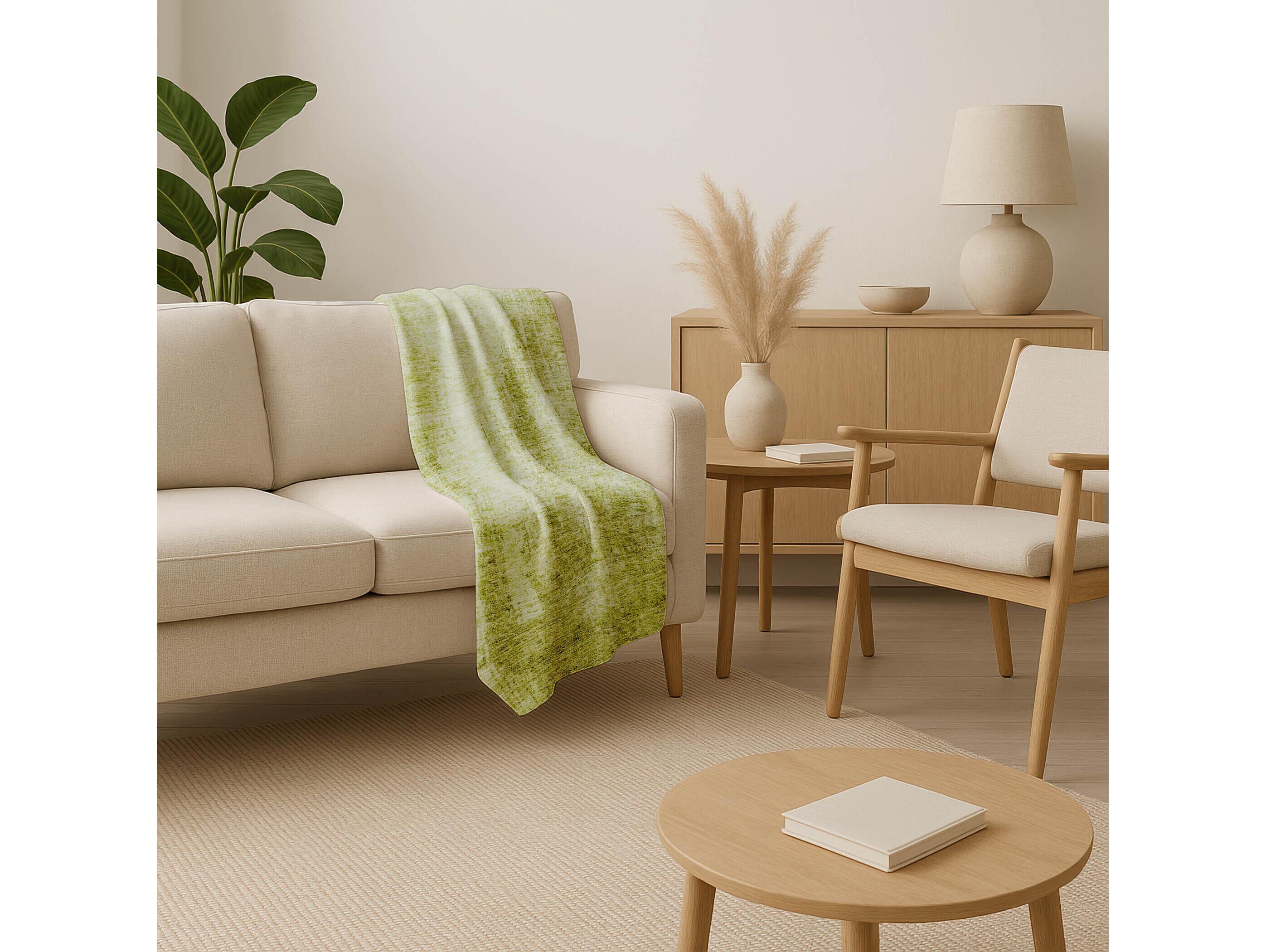 Dalyn Sherpa Green Polyester Throw