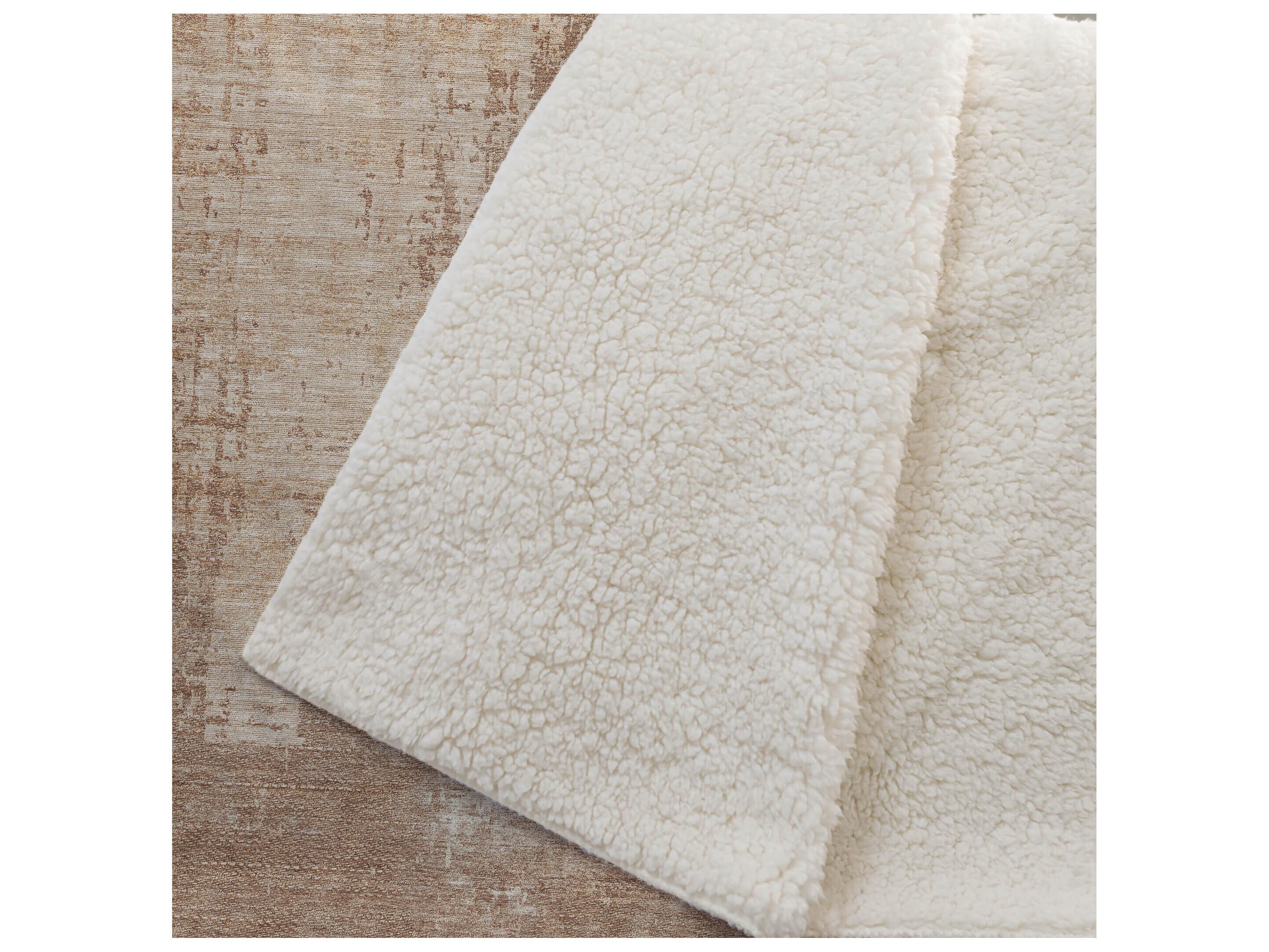 Dalyn Sherpa Orange Polyester Throw