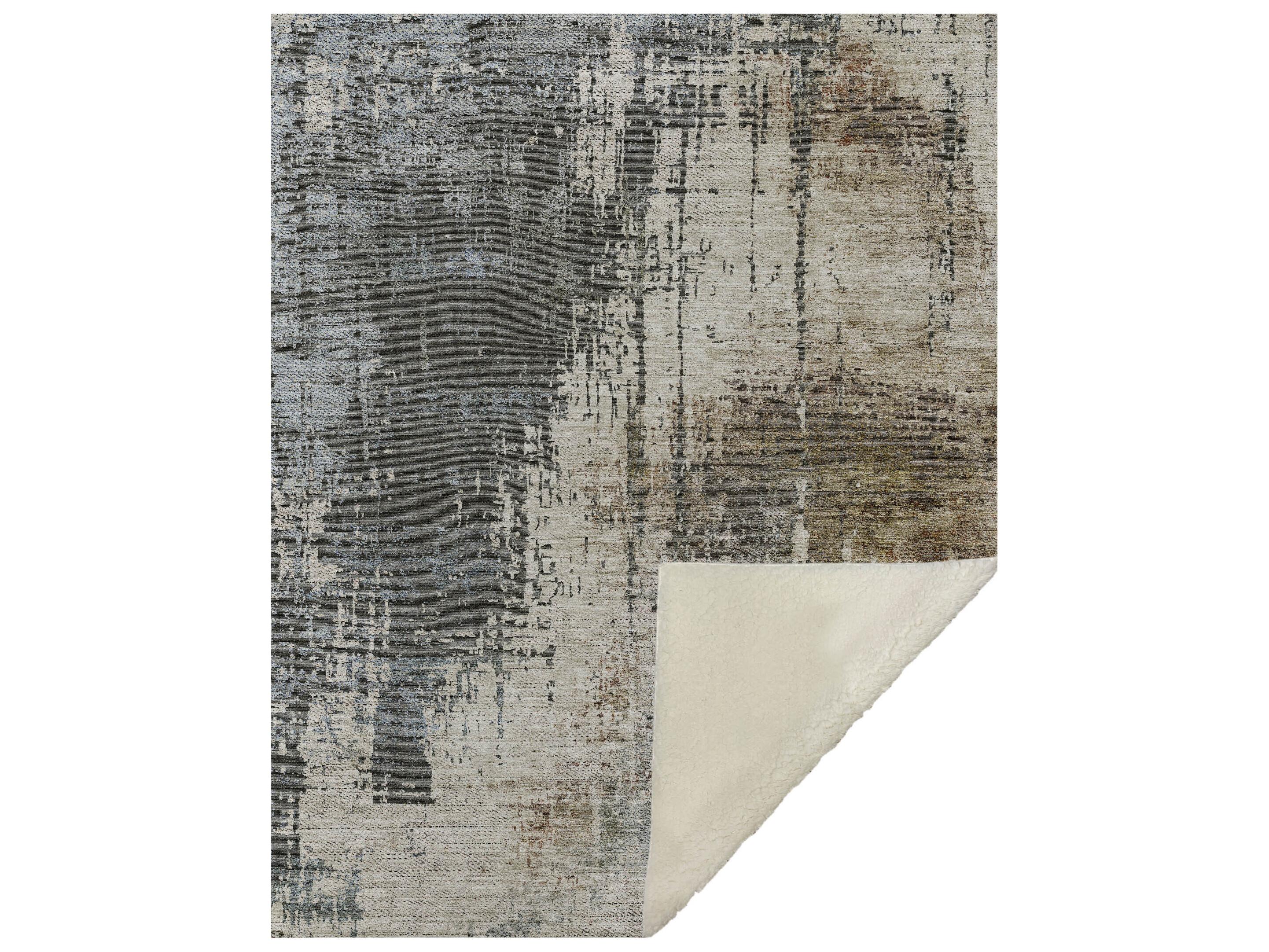 Dalyn Sherpa Brown Polyester Throw