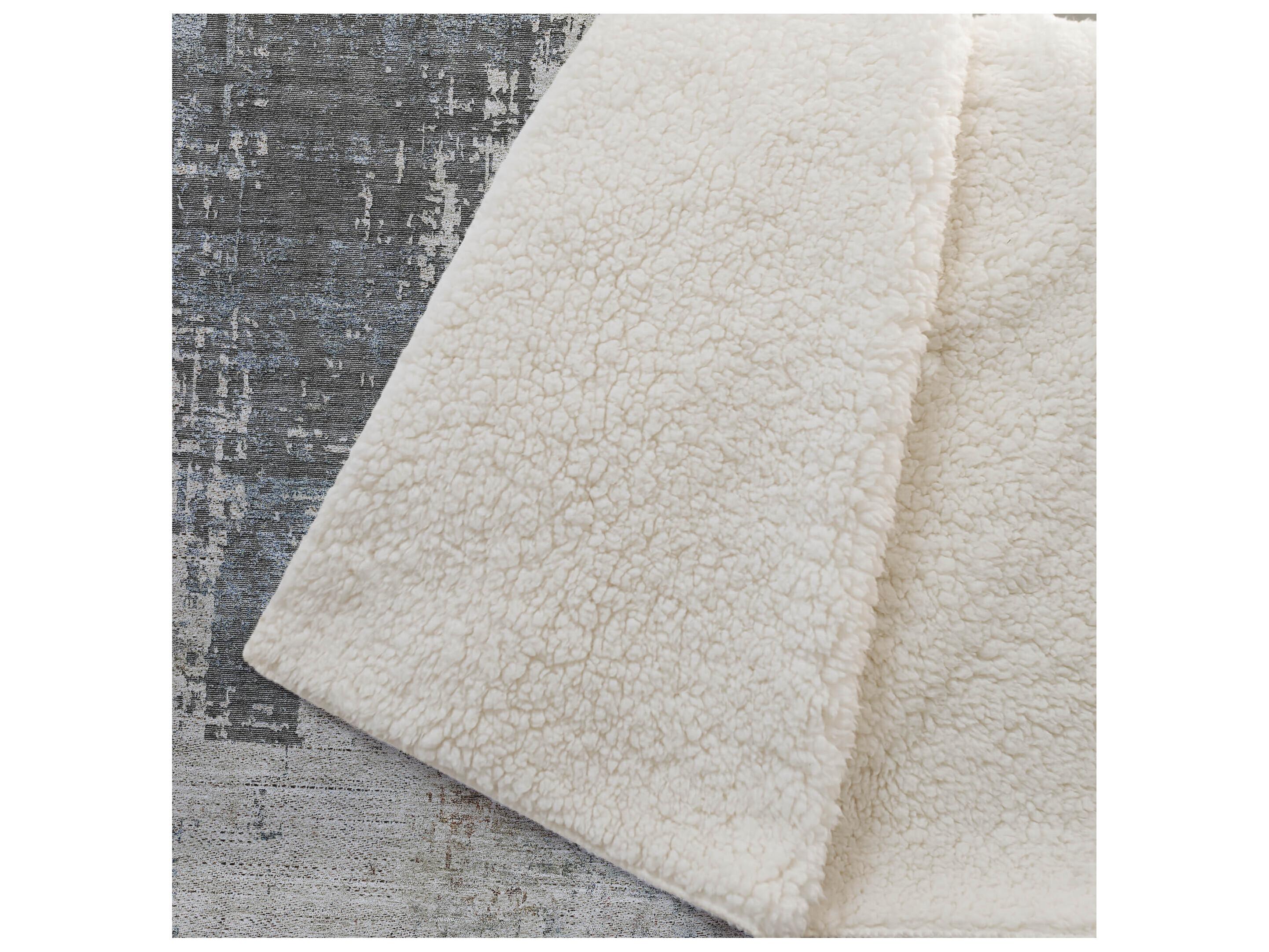 Dalyn Sherpa Brown Polyester Throw