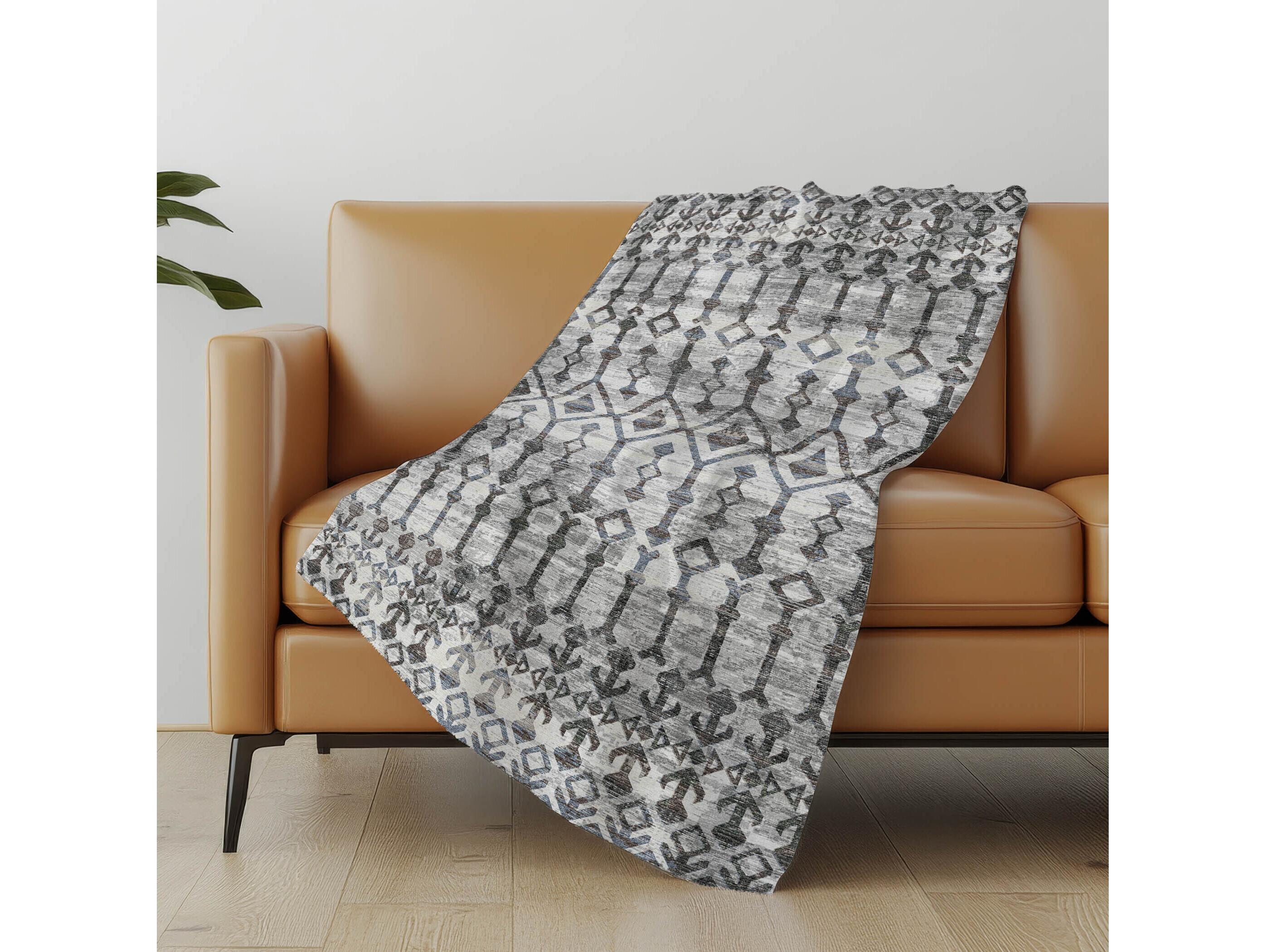 Dalyn Sherpa Gray Polyester Throw