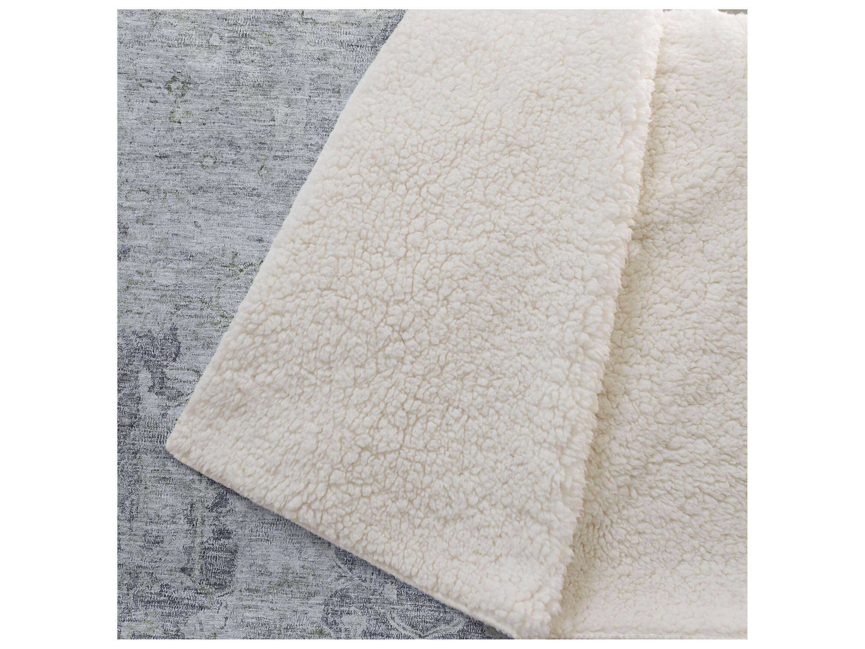 Dalyn Sherpa Purple Polyester Throw