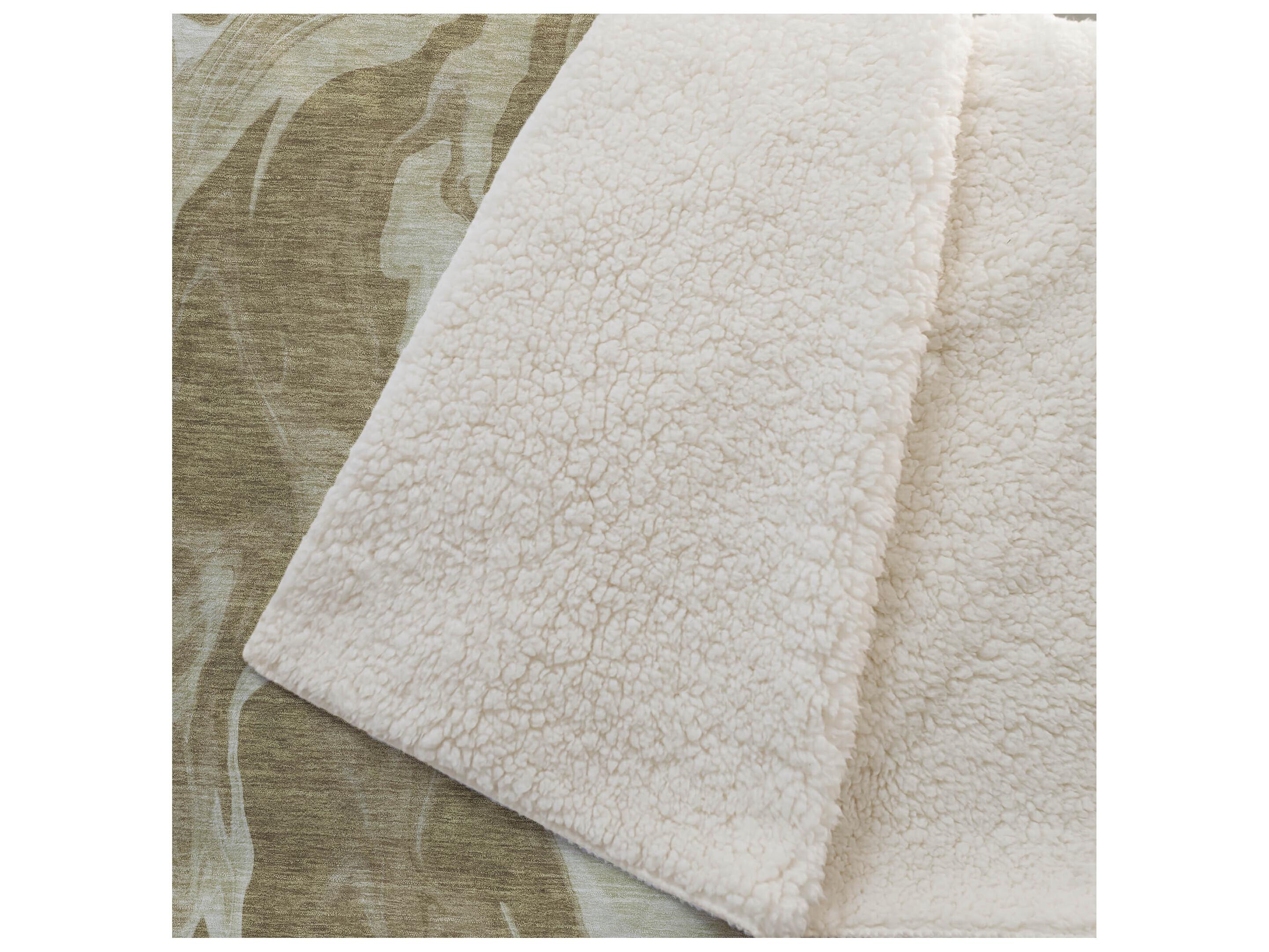 Dalyn Sherpa Brown Polyester Throw