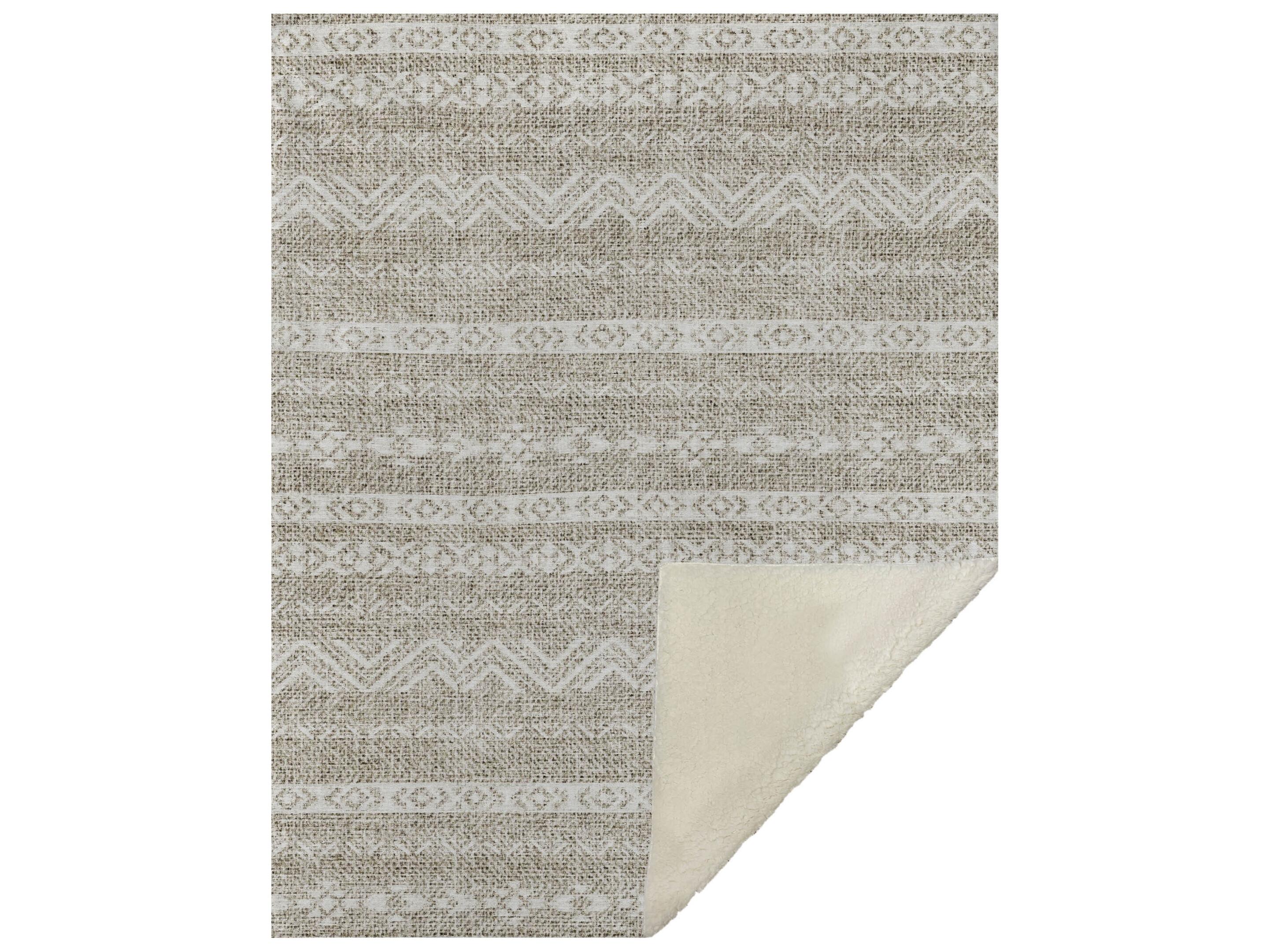 Dalyn Sherpa Brown Polyester Throw