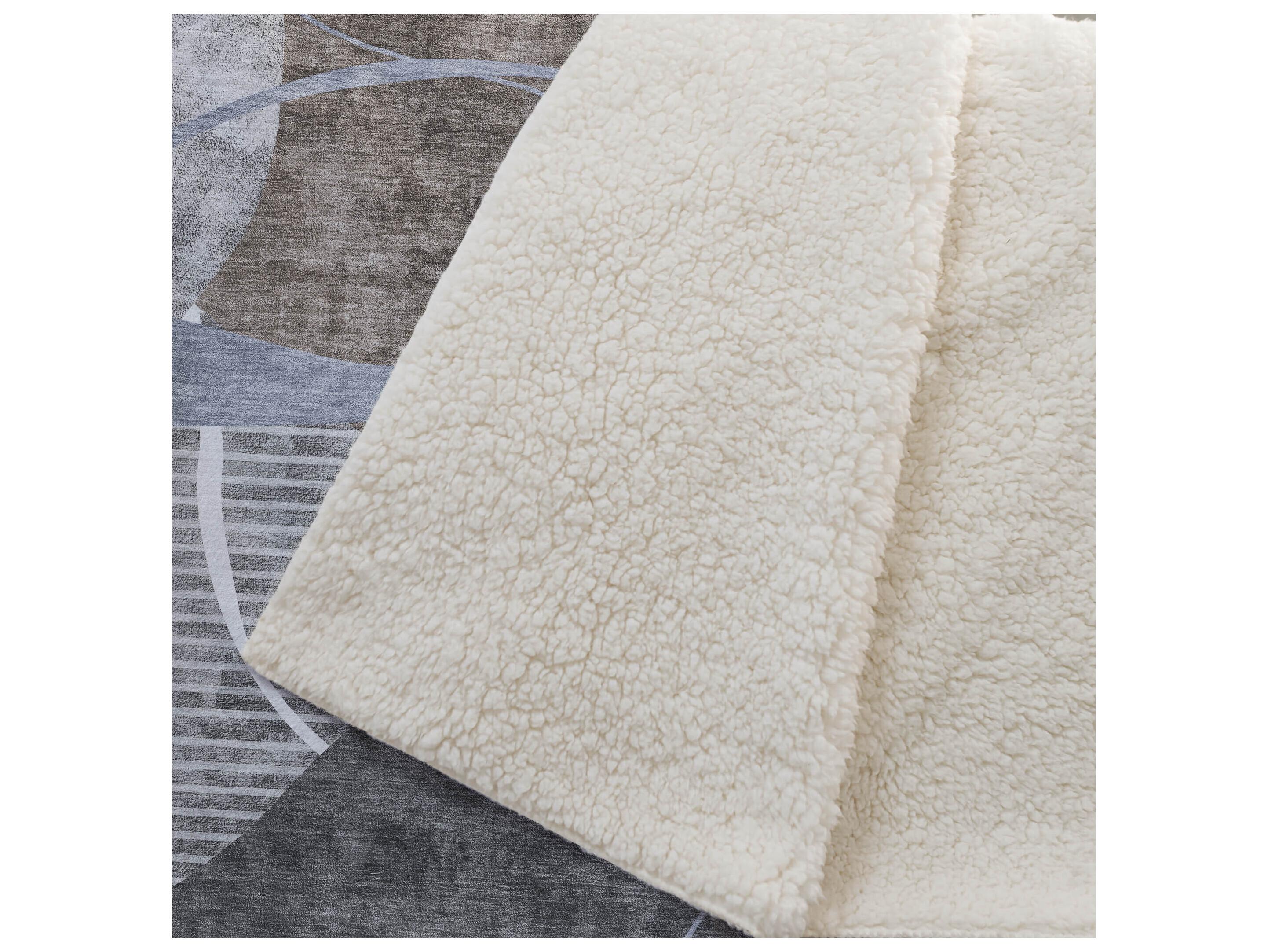 Dalyn Sherpa Brown Polyester Throw