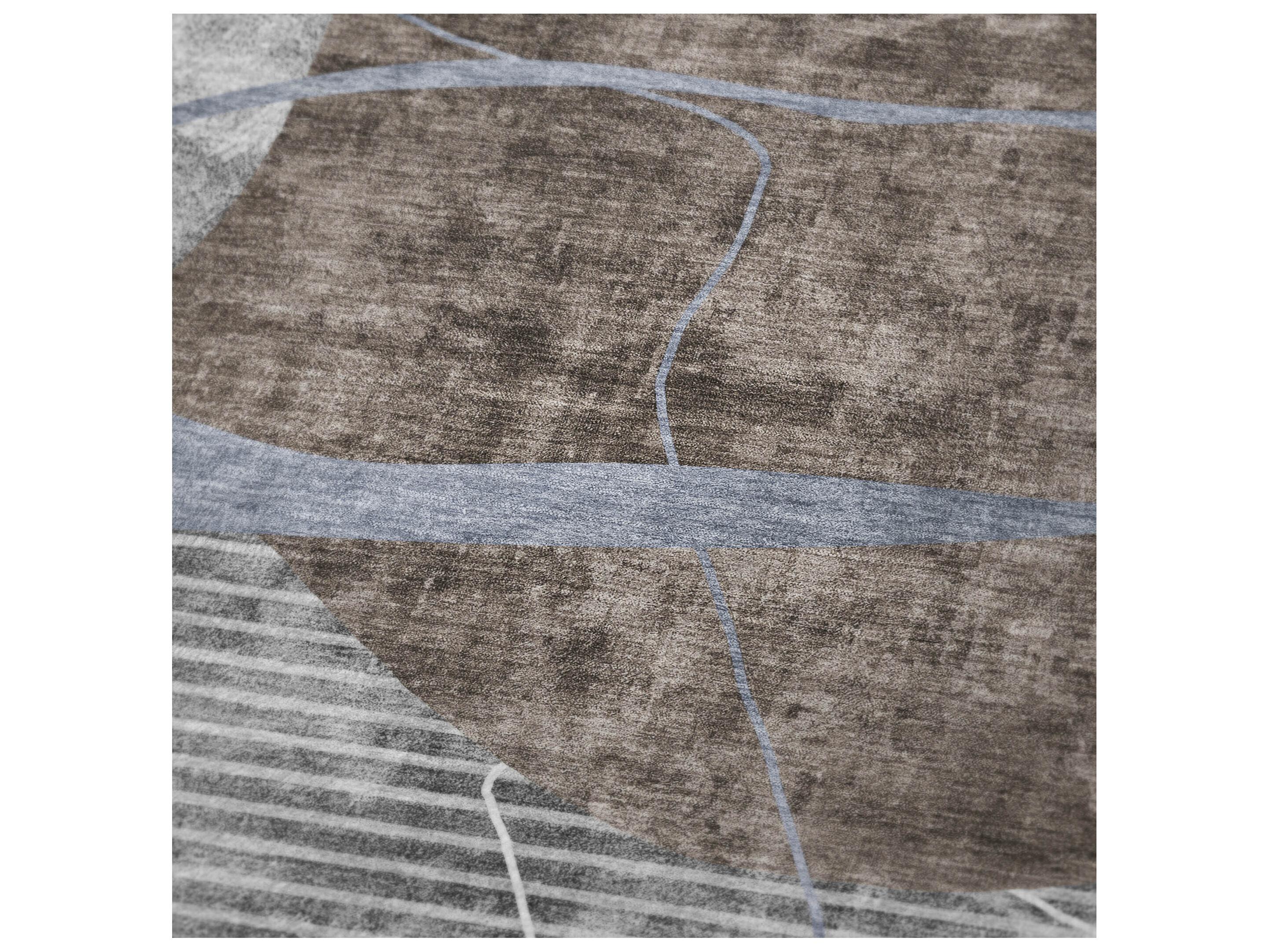 Dalyn Sherpa Brown Polyester Throw