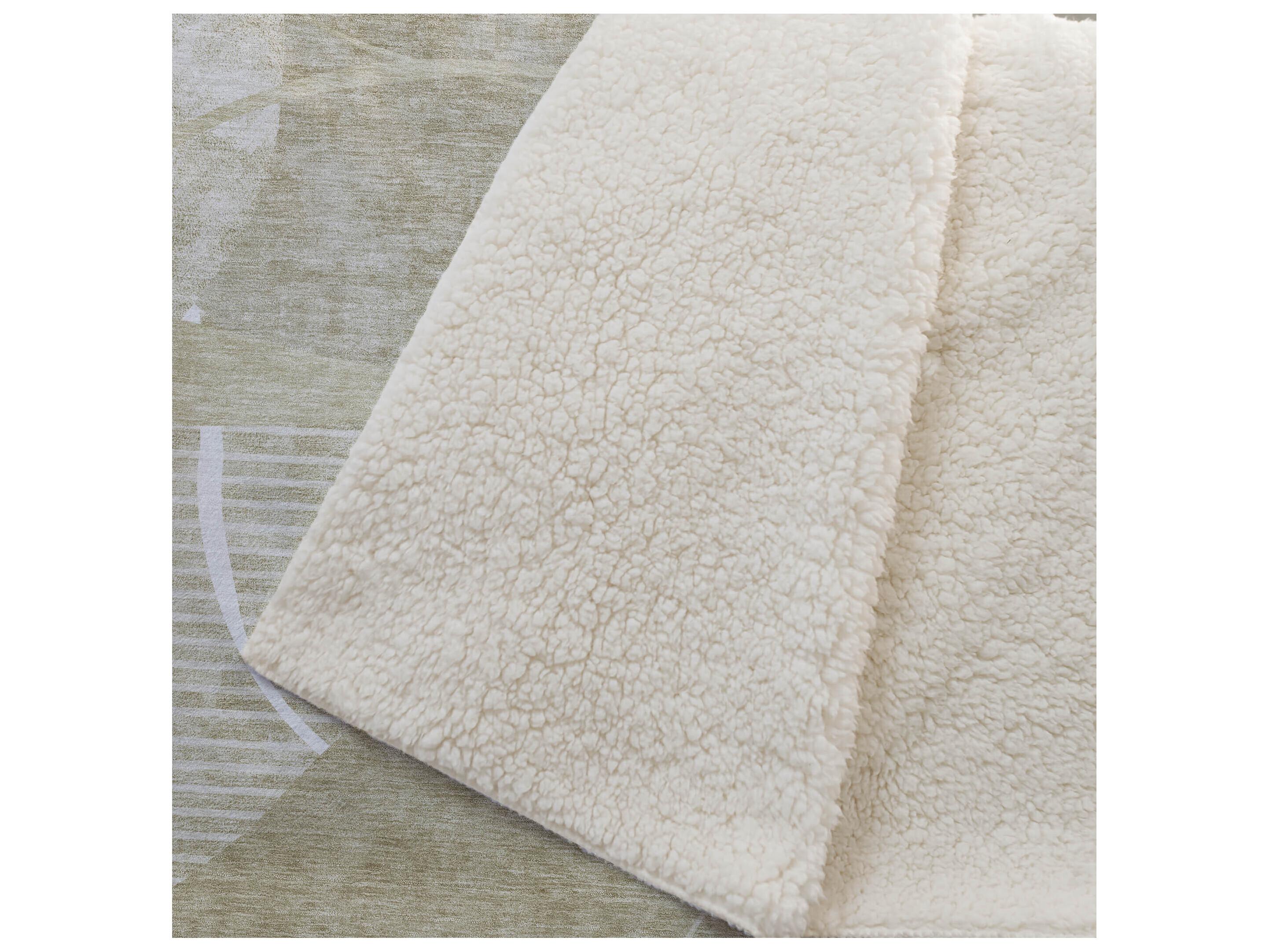 Dalyn Sherpa Brown Polyester Throw