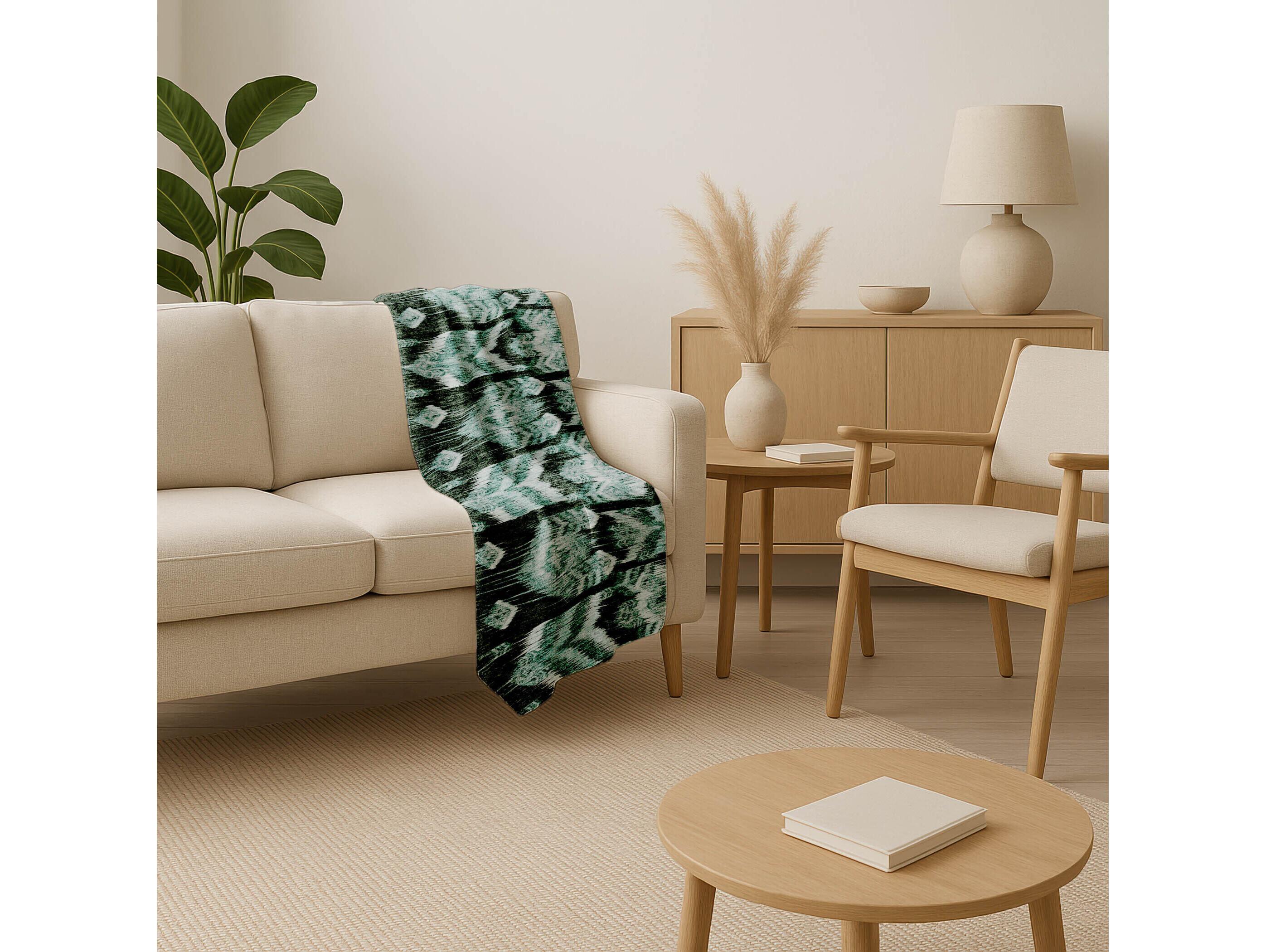 Dalyn Sherpa Teal Polyester Throw