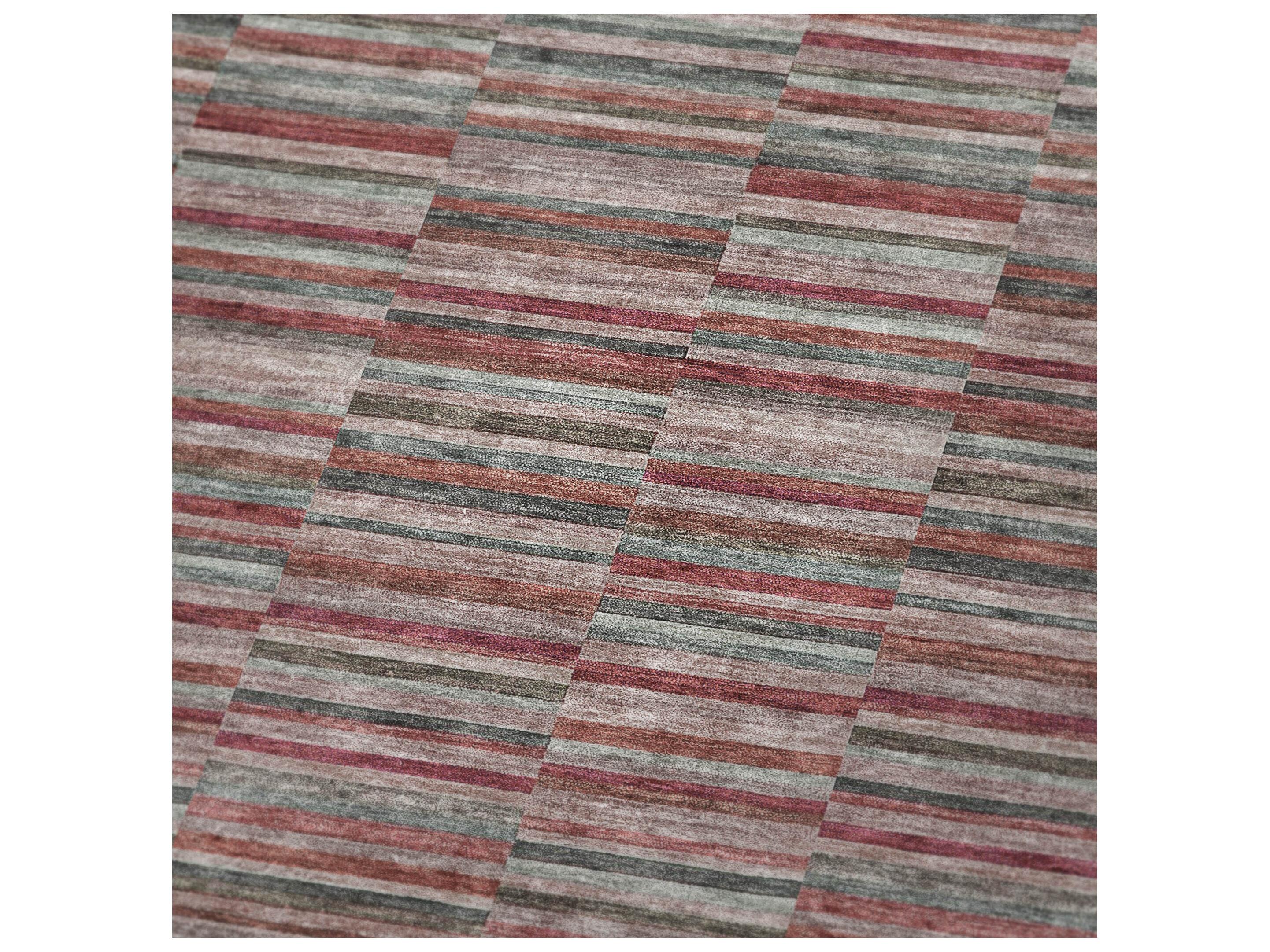 Dalyn Sherpa Red Polyester Throw