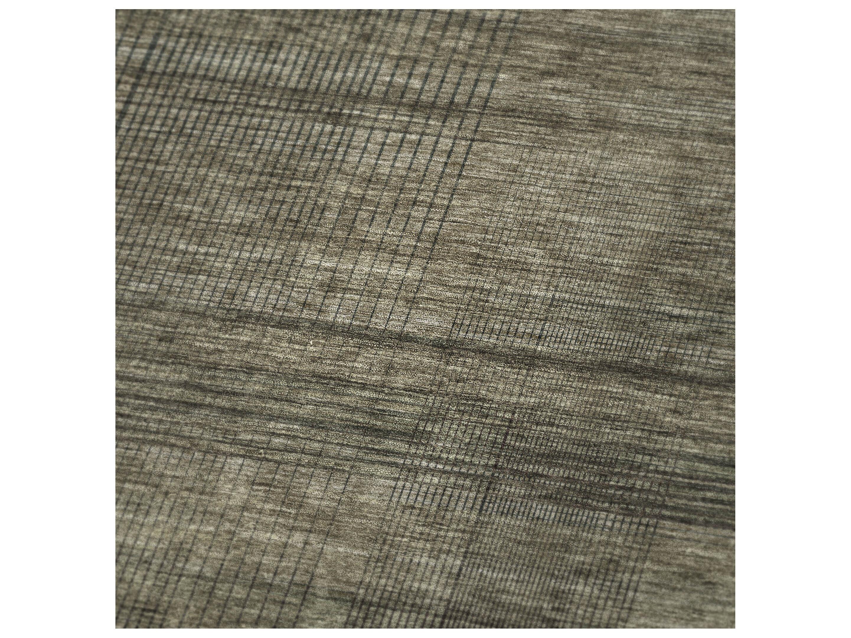 Dalyn Sherpa Brown Polyester Throw