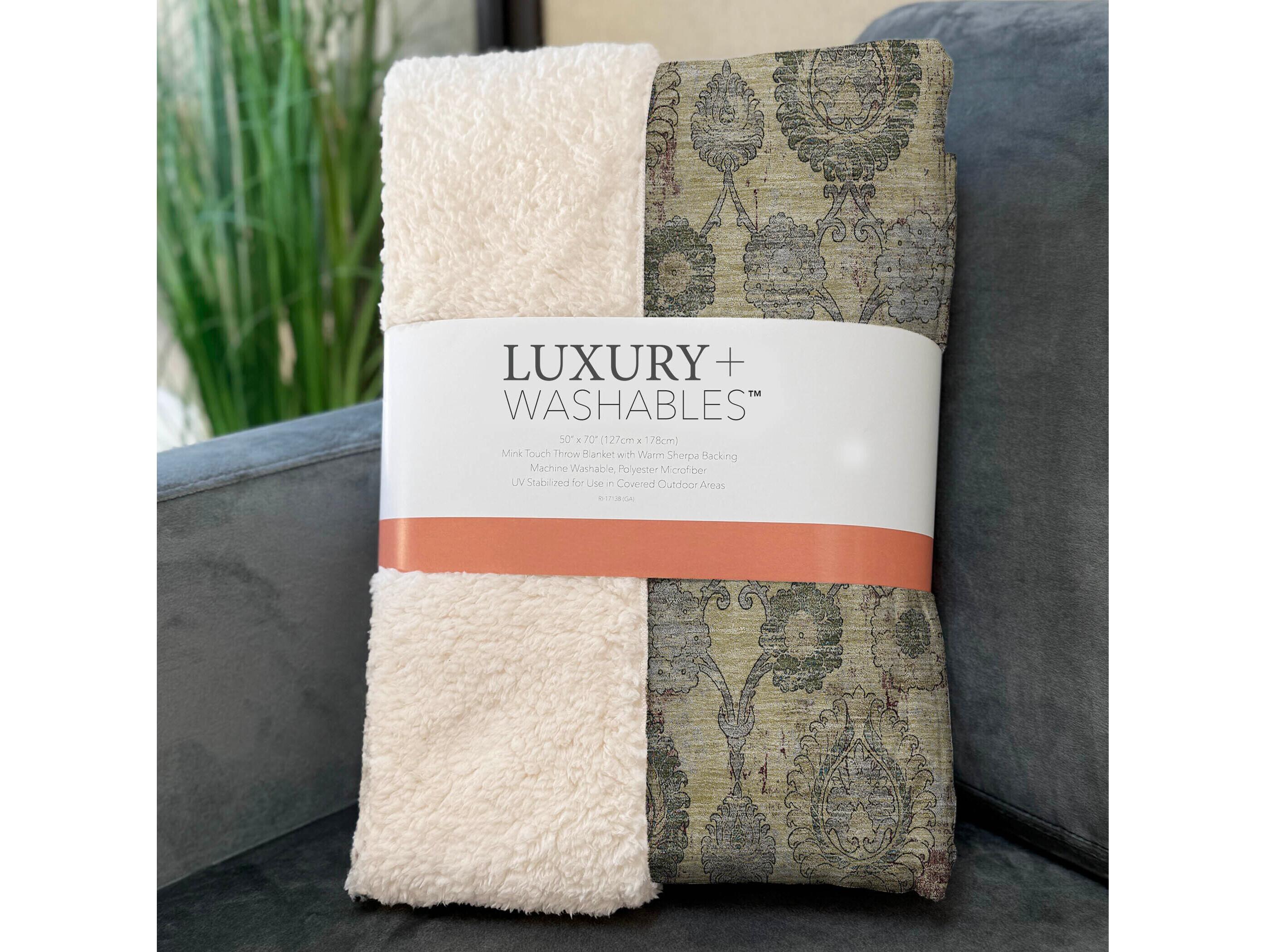 Dalyn Sherpa Gold Polyester Throw