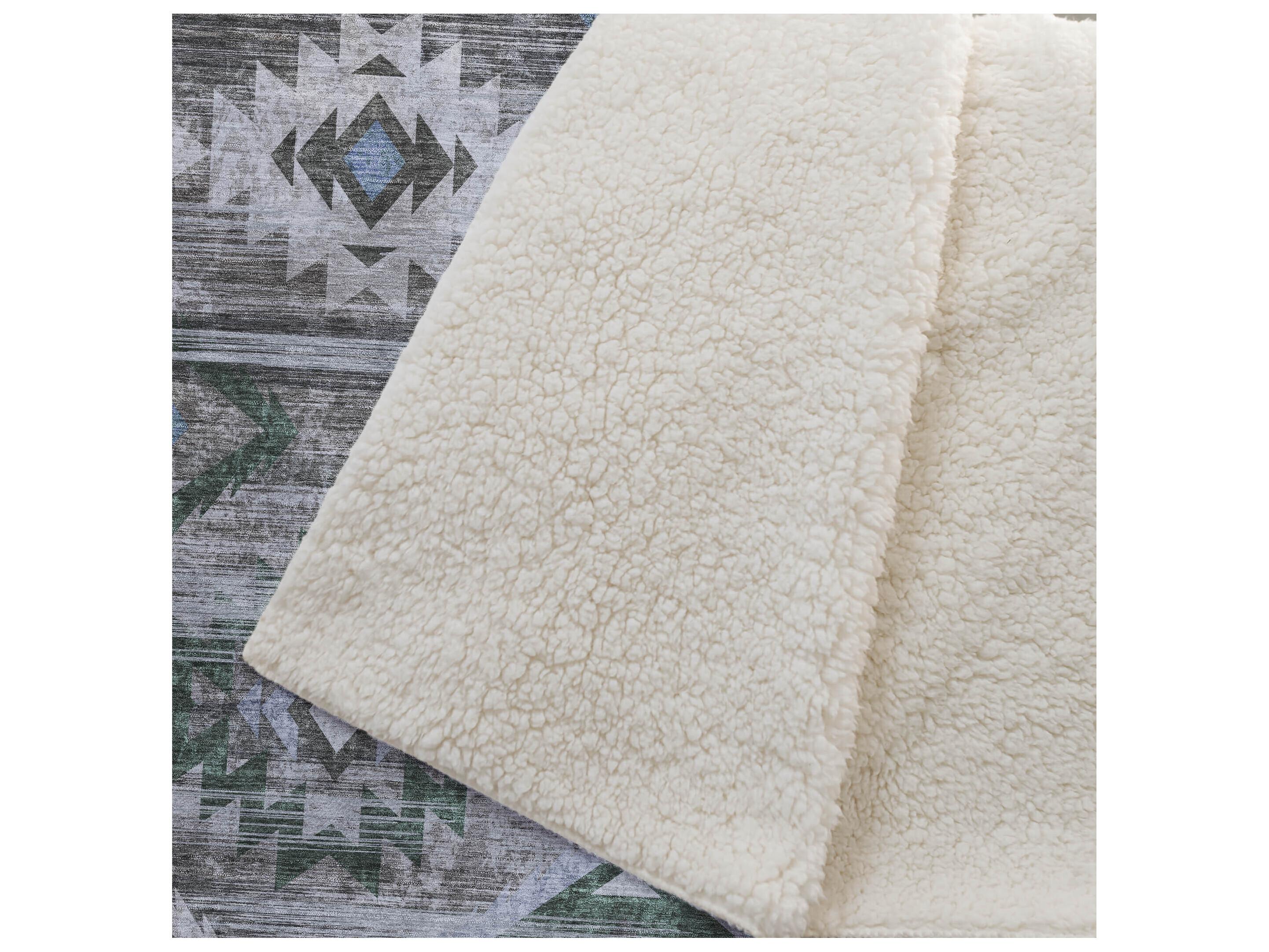 Dalyn Sherpa Brown Polyester Throw