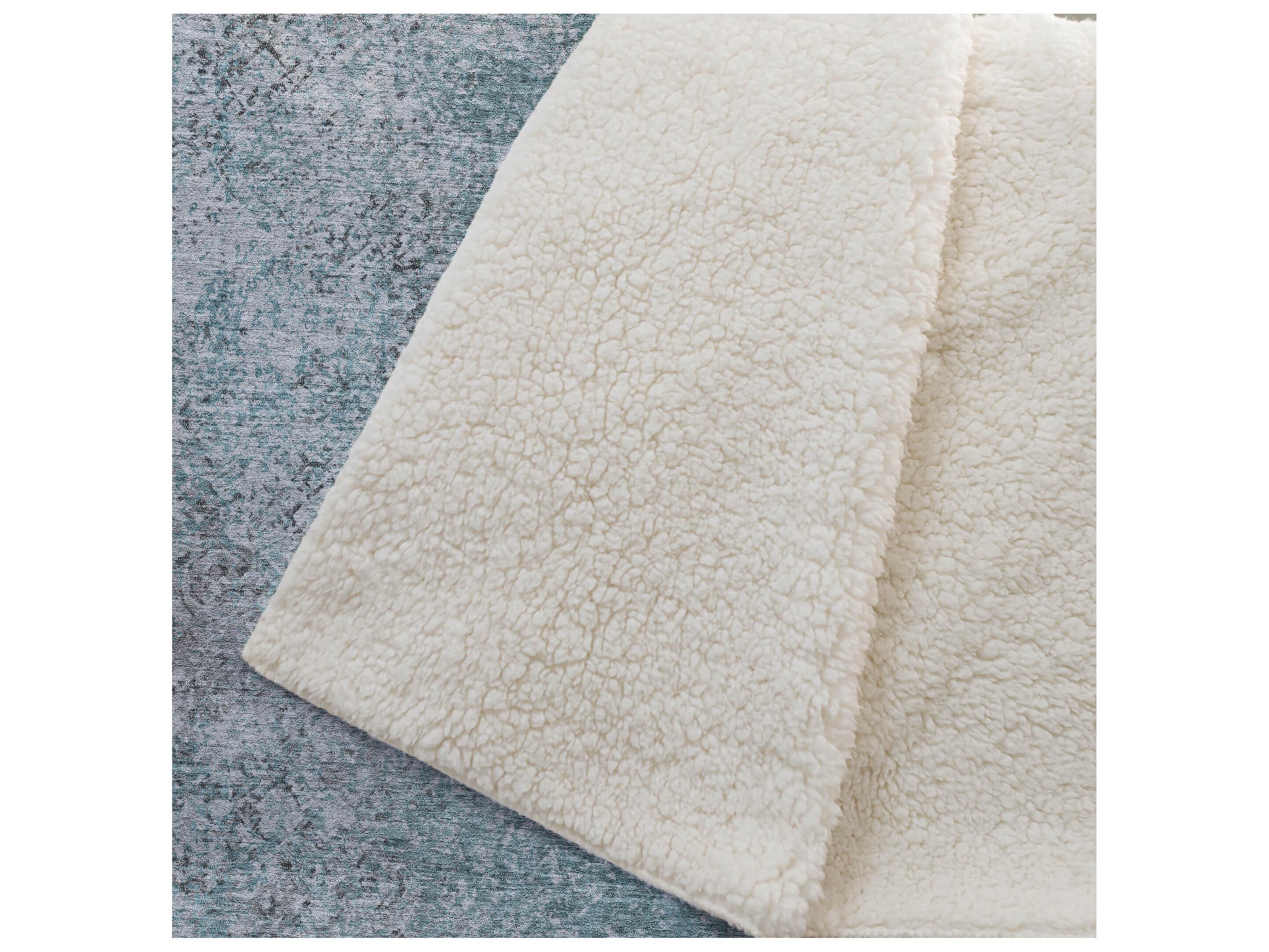 Dalyn Sherpa Teal Polyester Throw