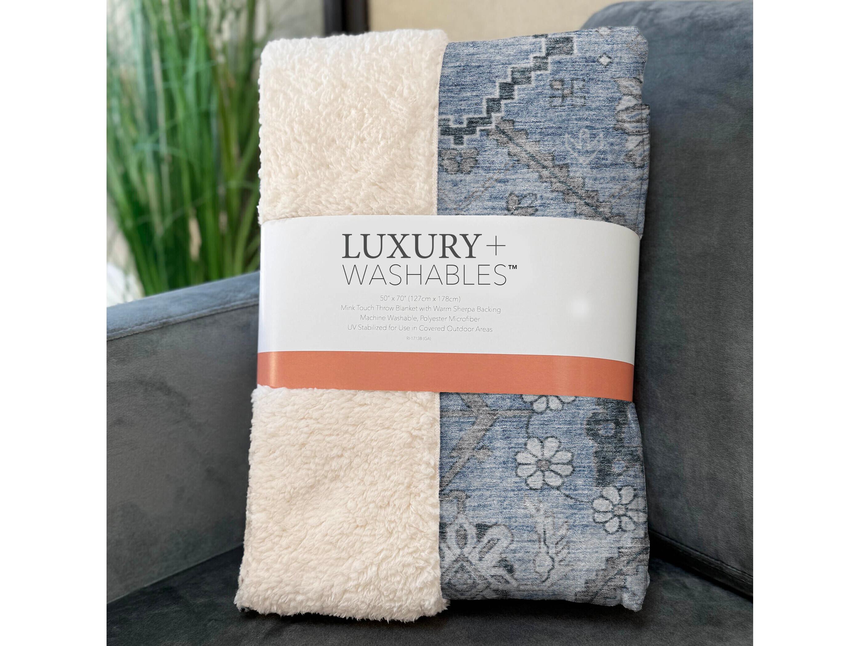 Dalyn Sherpa Blue Polyester Throw