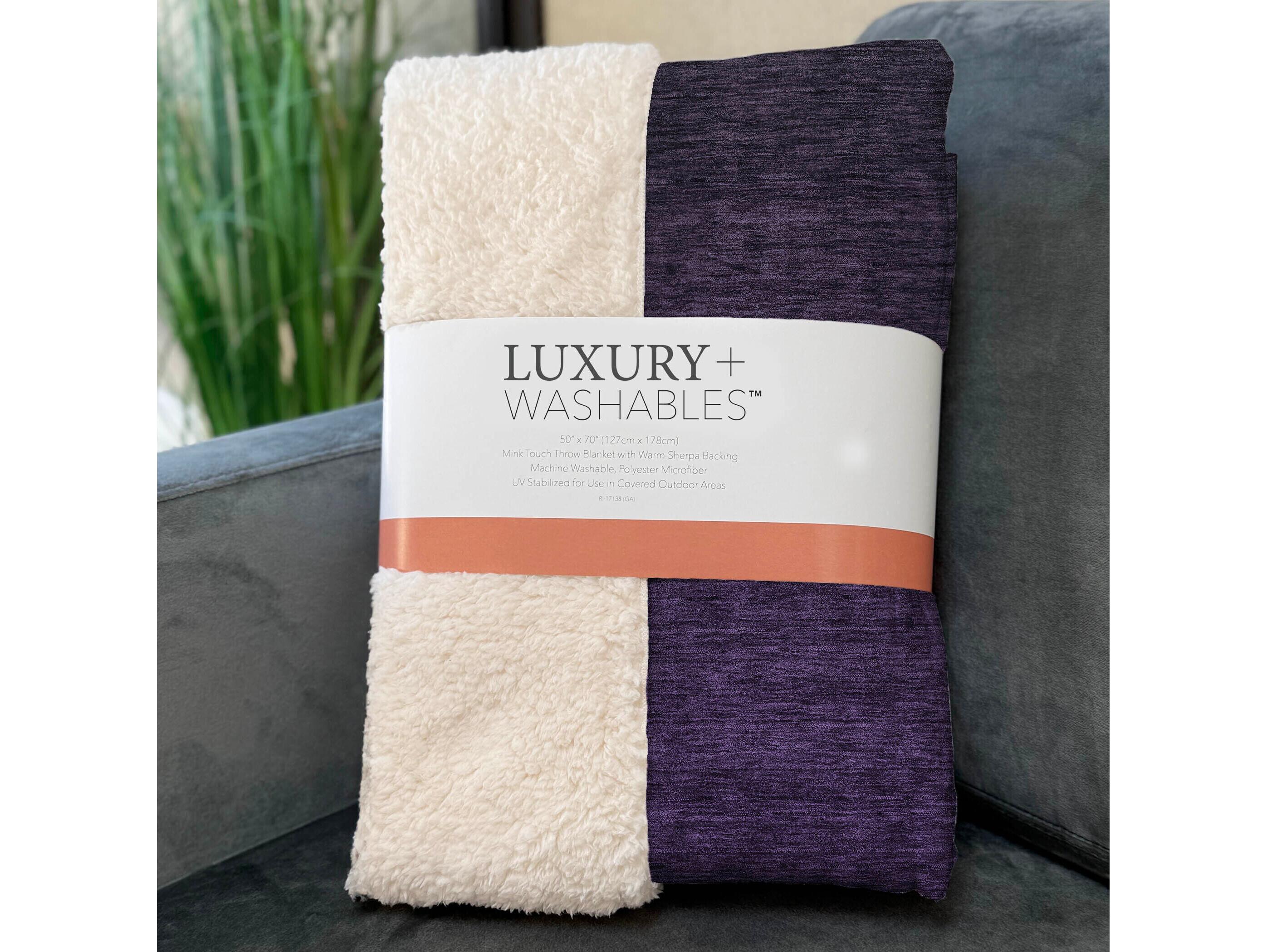 Dalyn Sherpa Purple Polyester Throw
