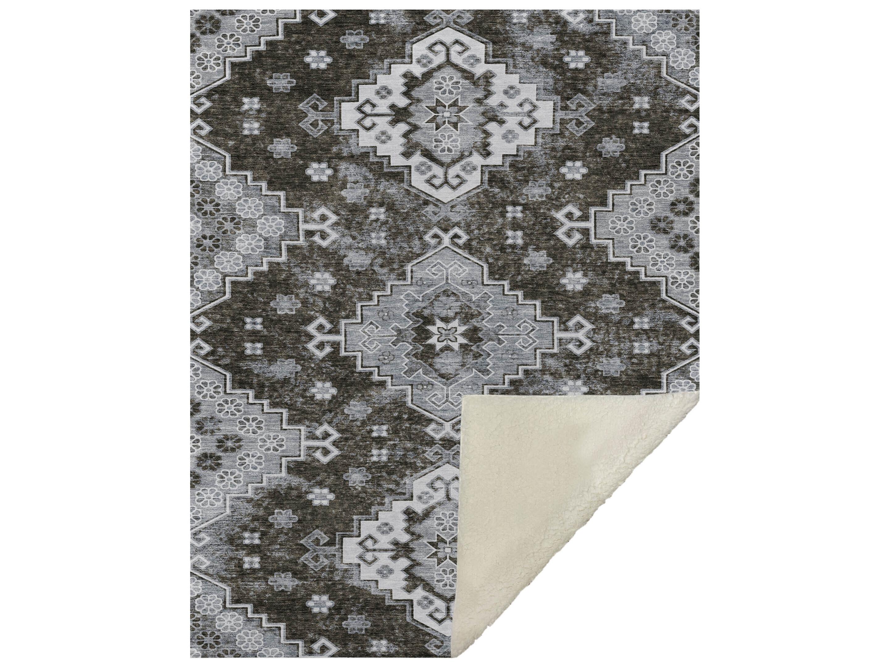 Dalyn Sherpa Brown Polyester Throw