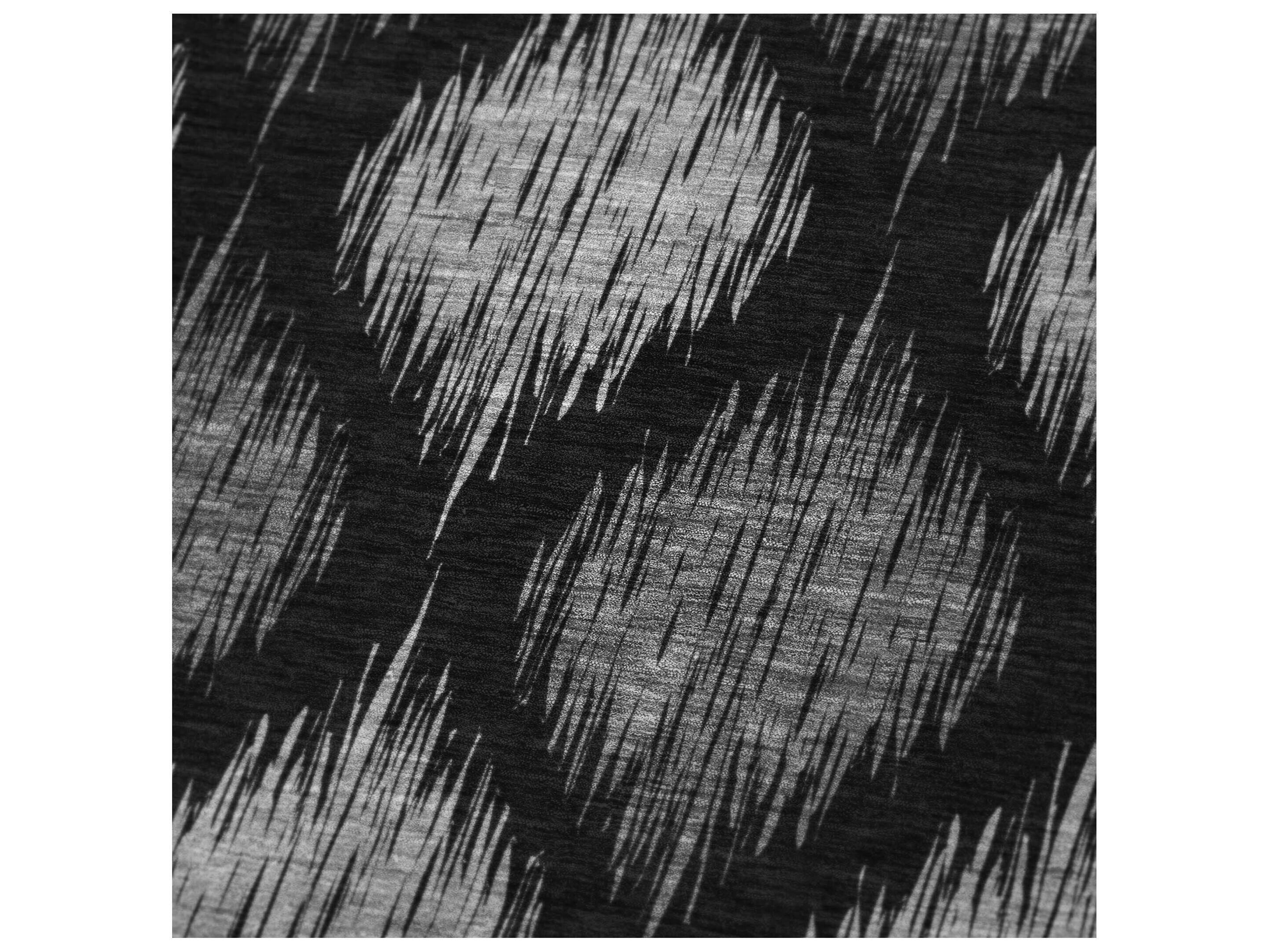 Dalyn Sherpa Black Polyester Throw