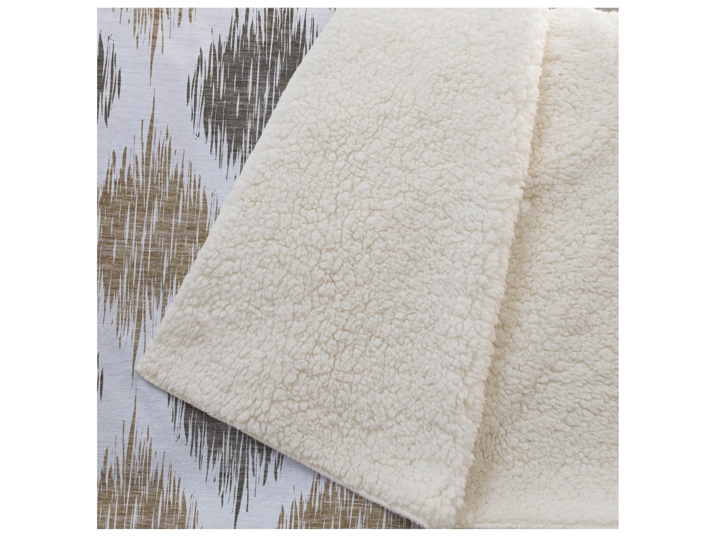 Dalyn Sherpa Brown Polyester Throw