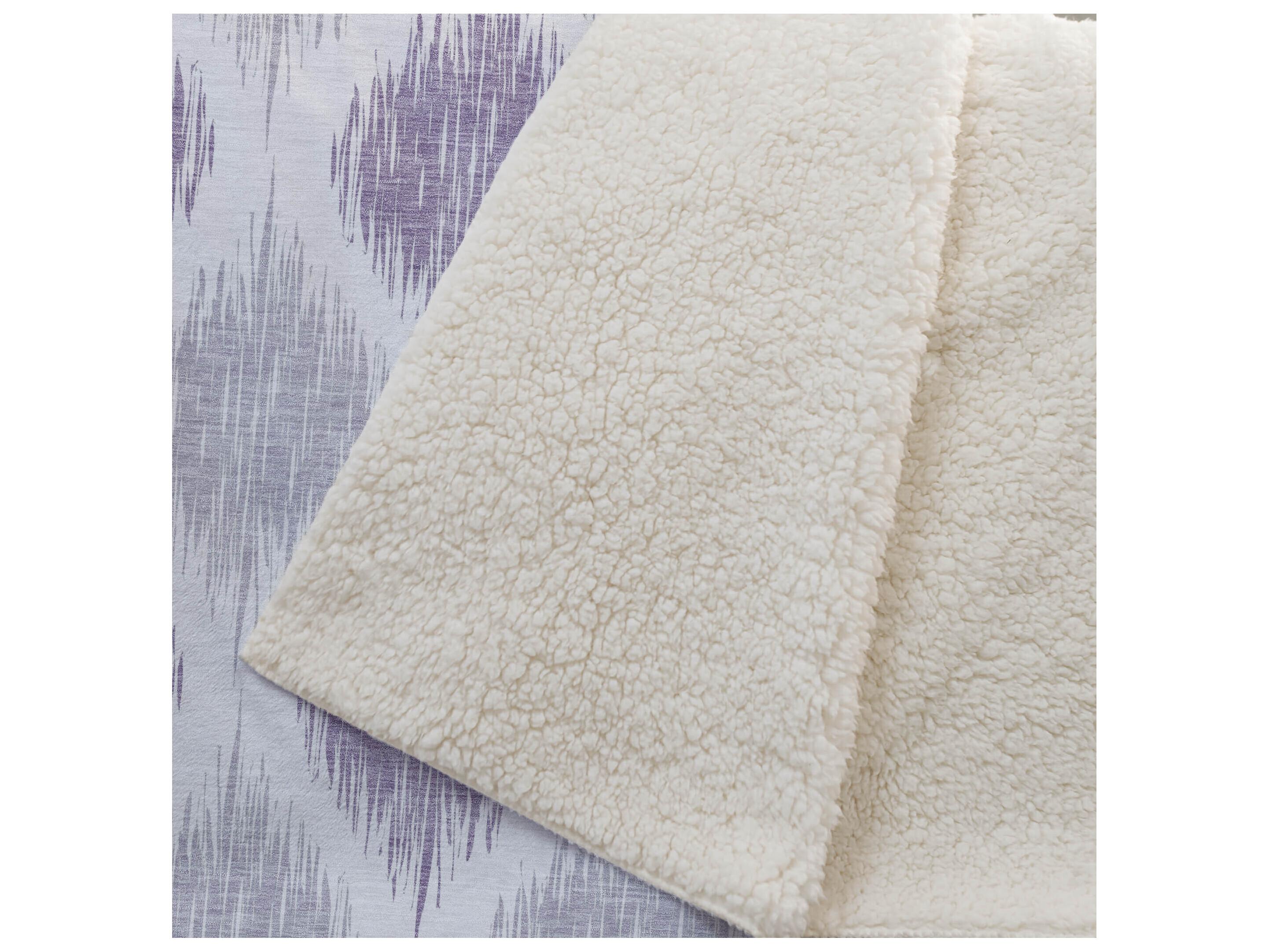 Dalyn Sherpa Purple Polyester Throw