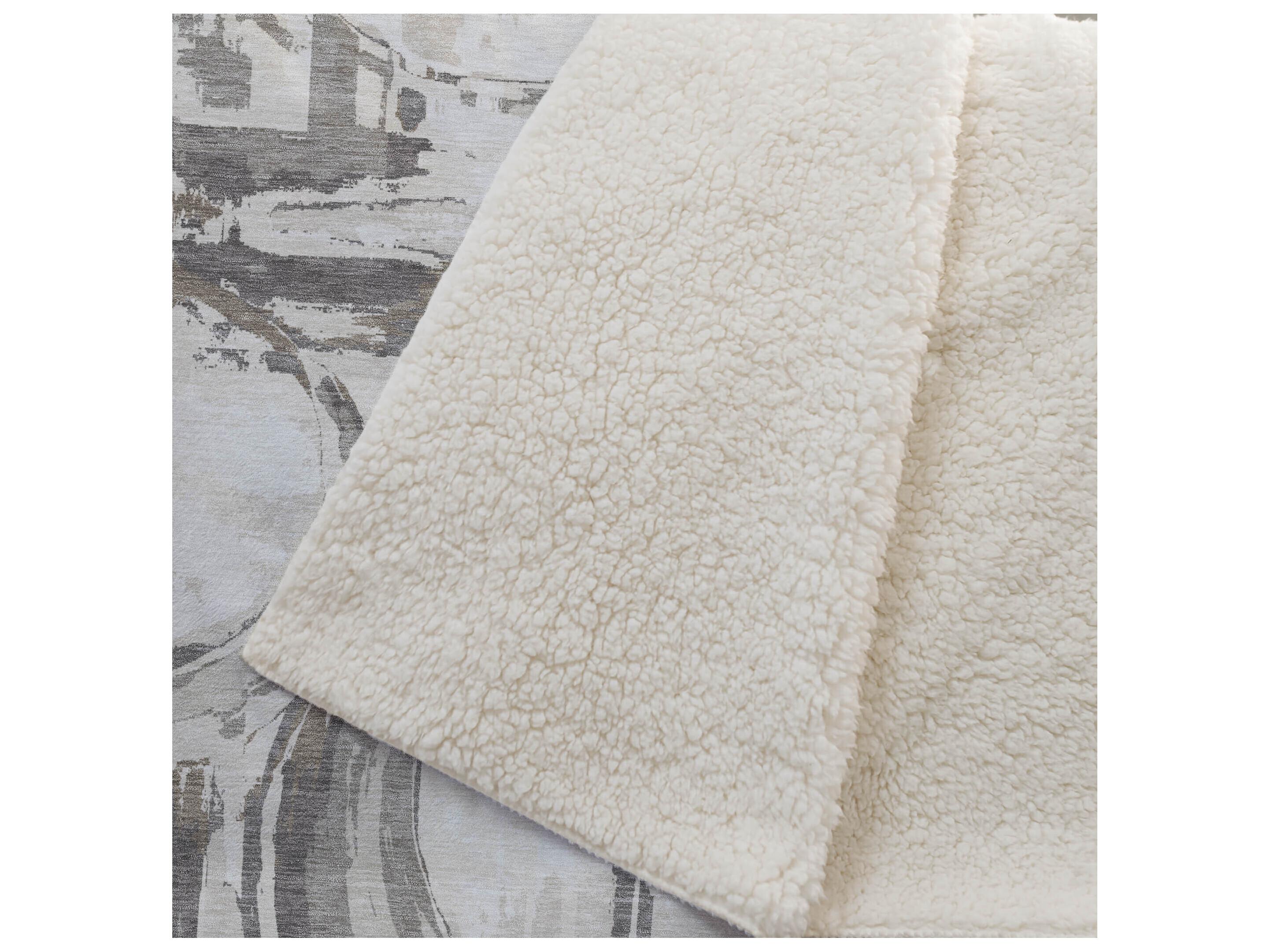 Dalyn Sherpa Ivory Polyester Throw
