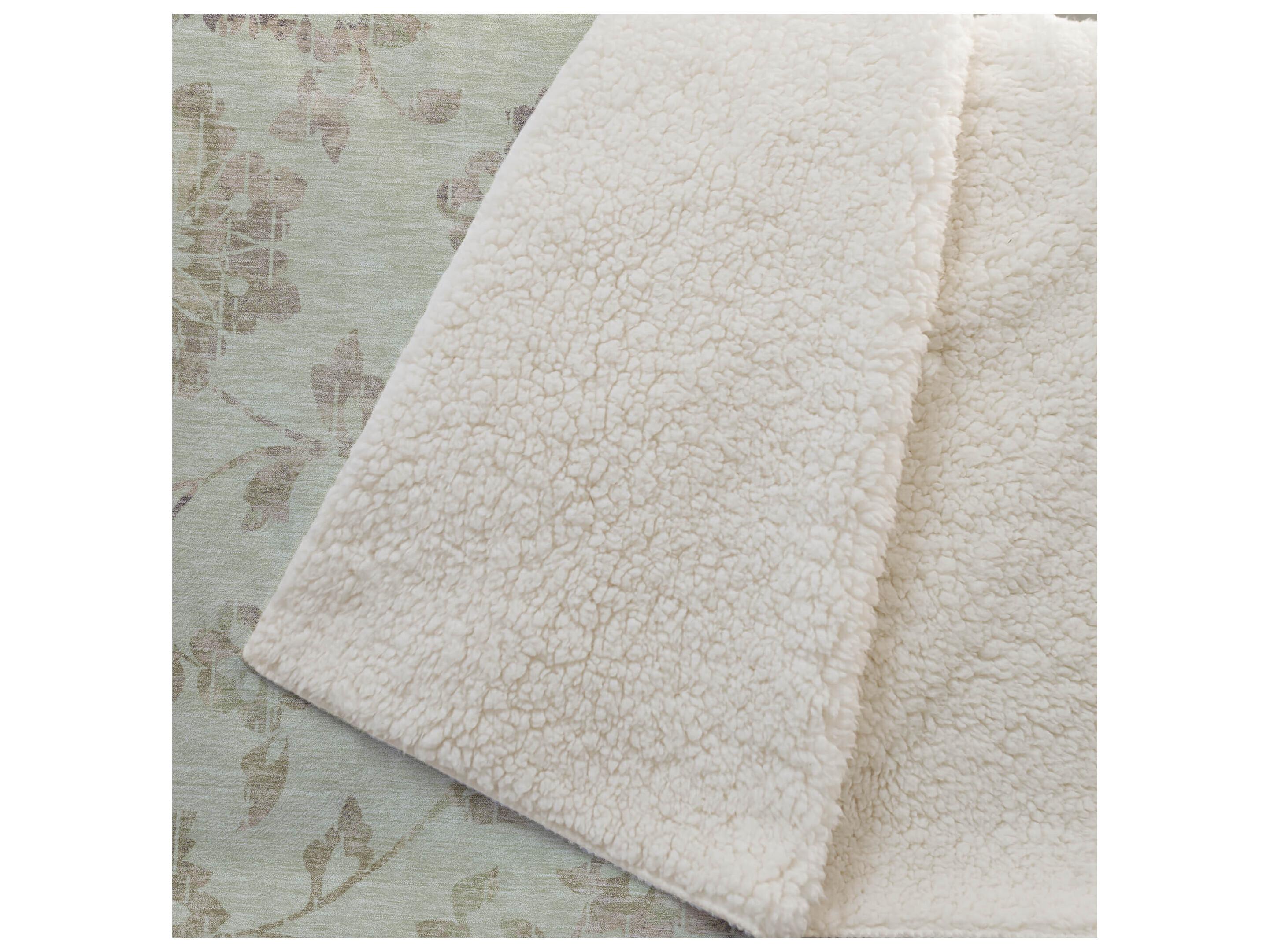 Dalyn Sherpa Green Polyester Throw