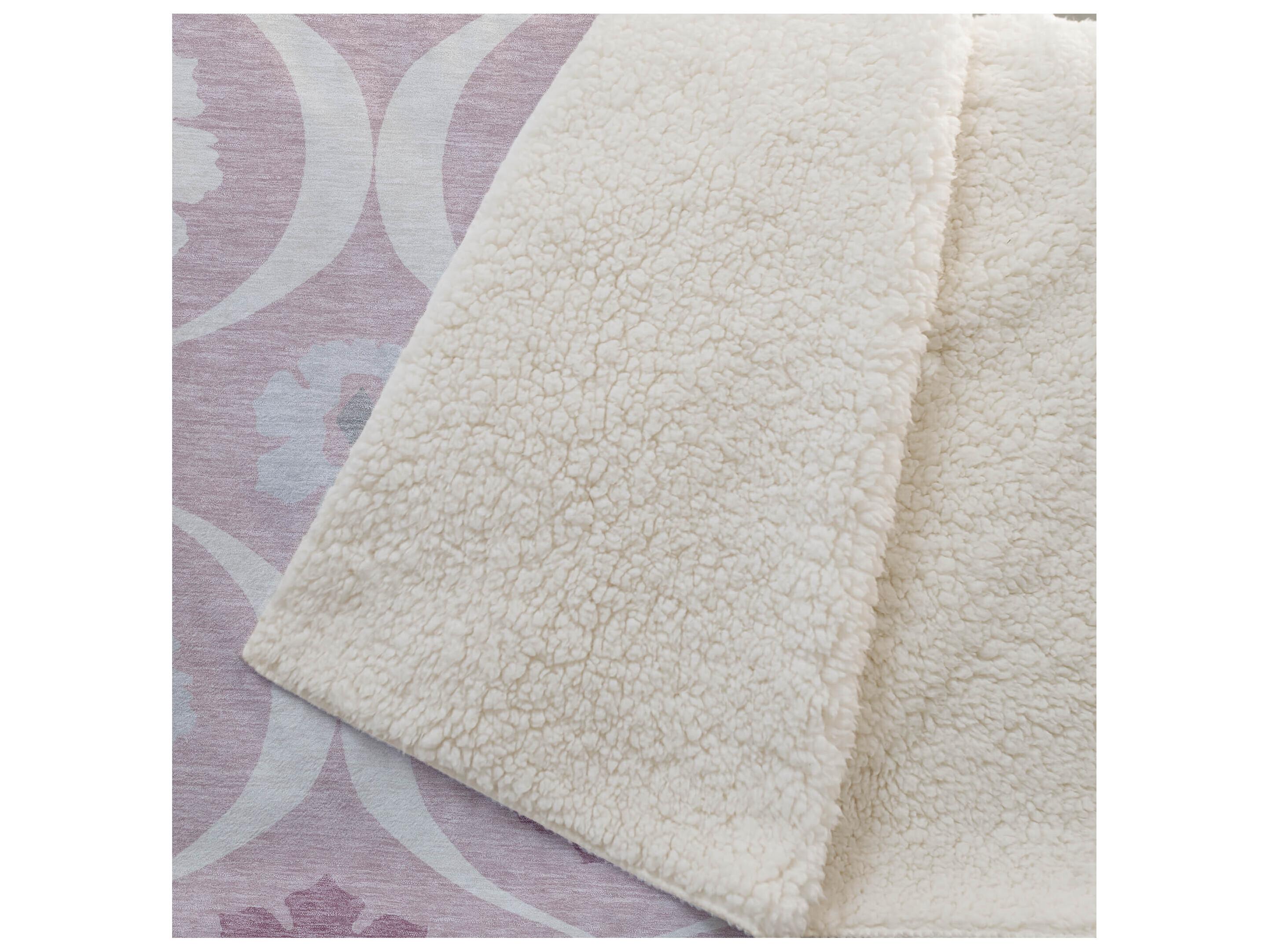 Dalyn Sherpa Pink Polyester Throw