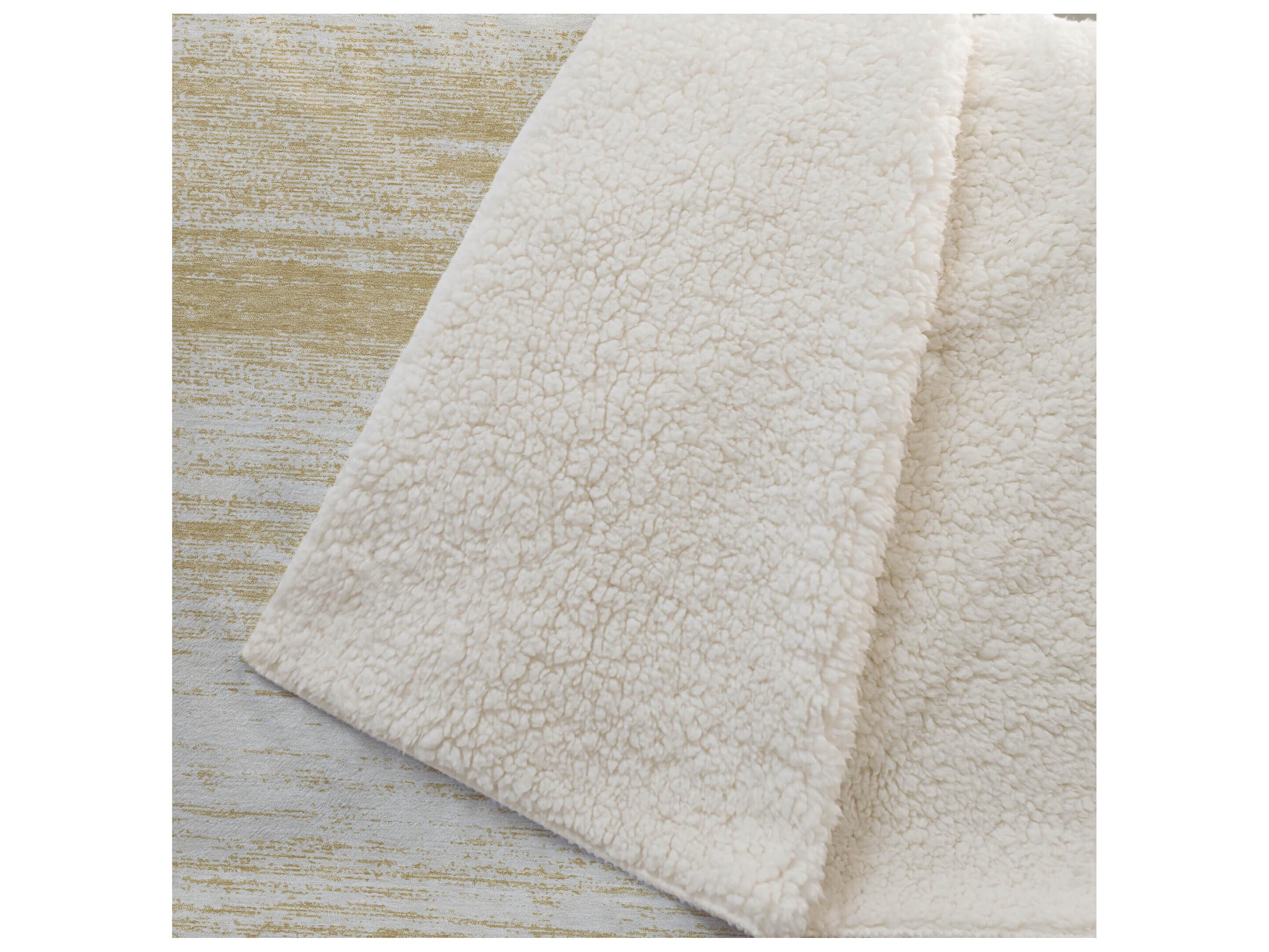 Dalyn Sherpa Gold Polyester Throw