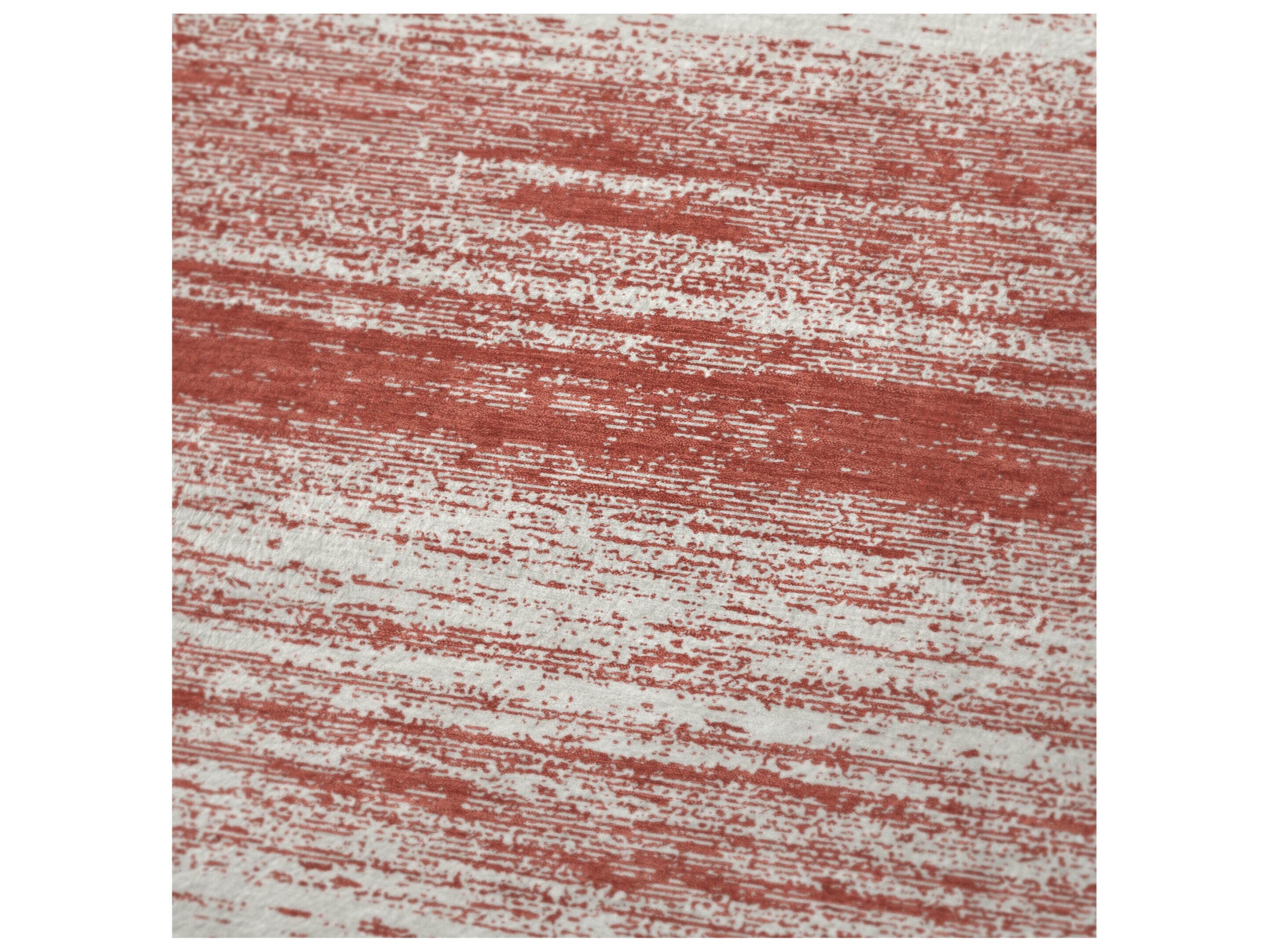 Dalyn Sherpa Red Polyester Throw