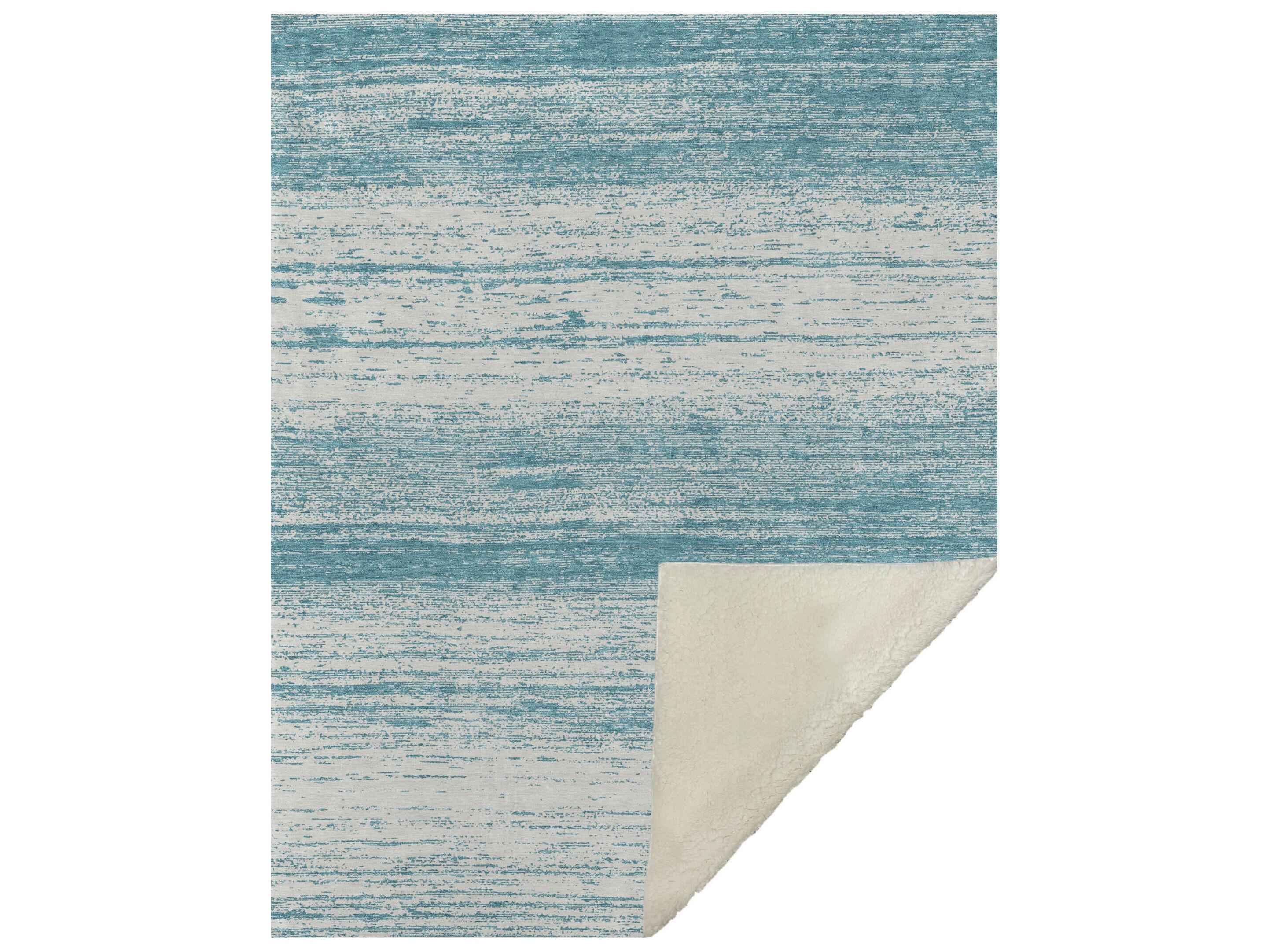 Dalyn Sherpa Teal Polyester Throw