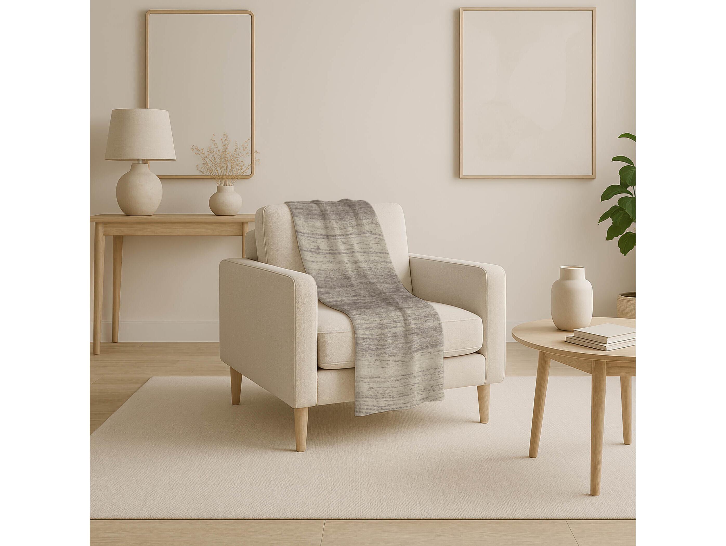 Dalyn Sherpa Brown Polyester Throw