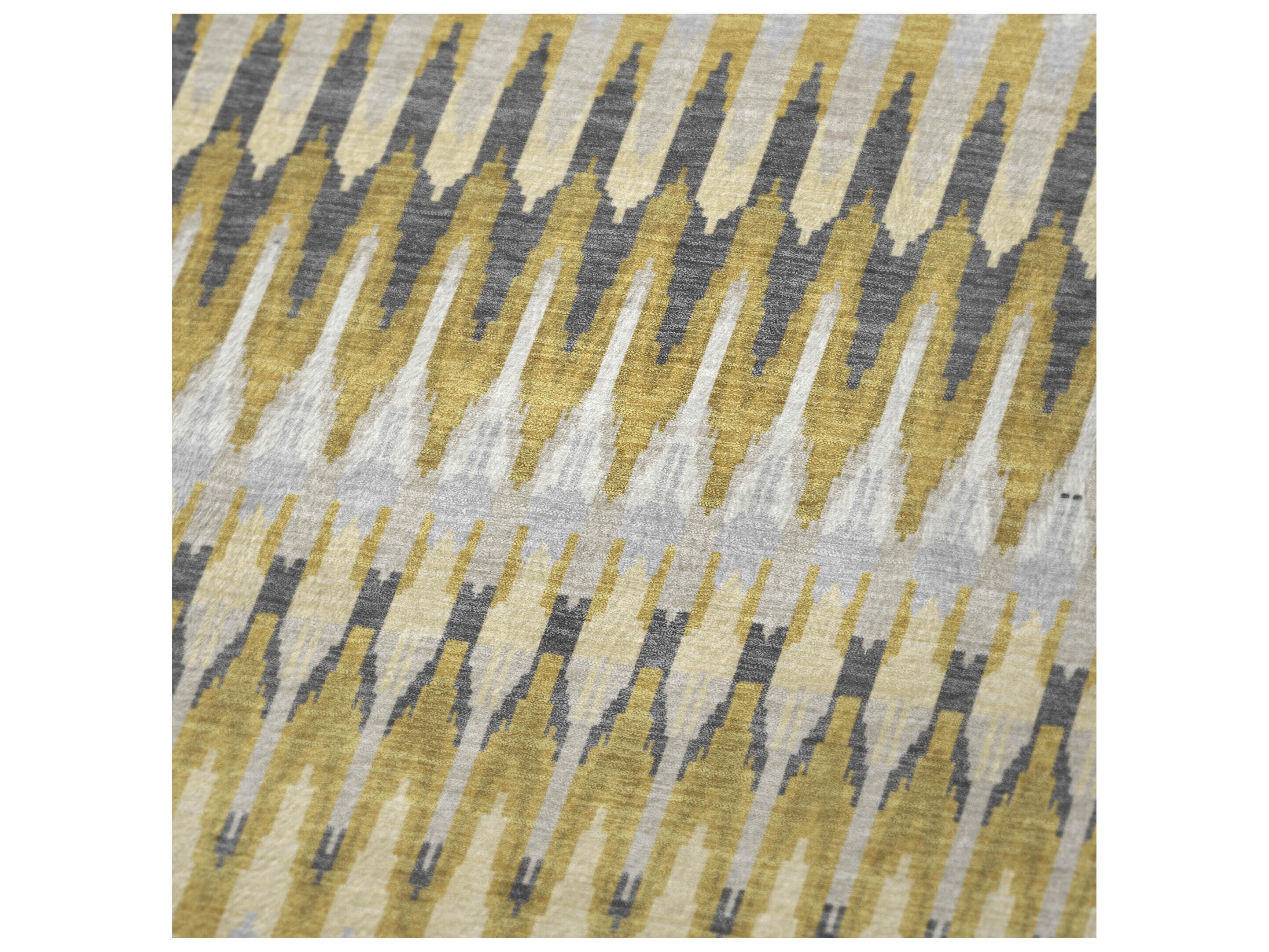 Dalyn Sherpa Gold Polyester Throw