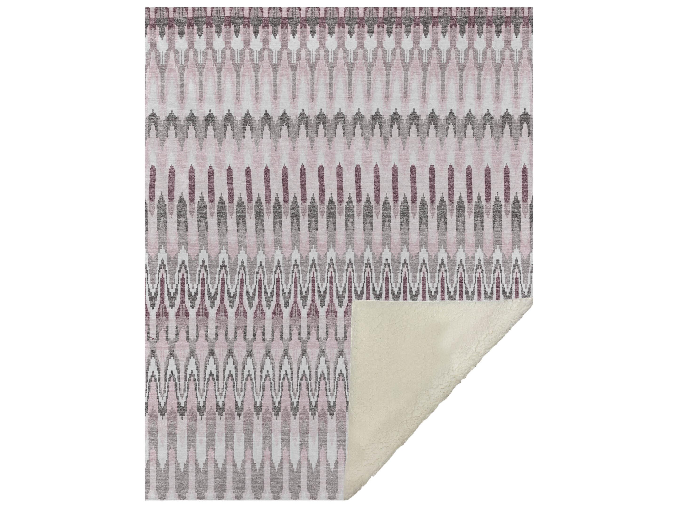 Dalyn Sherpa Pink Polyester Throw