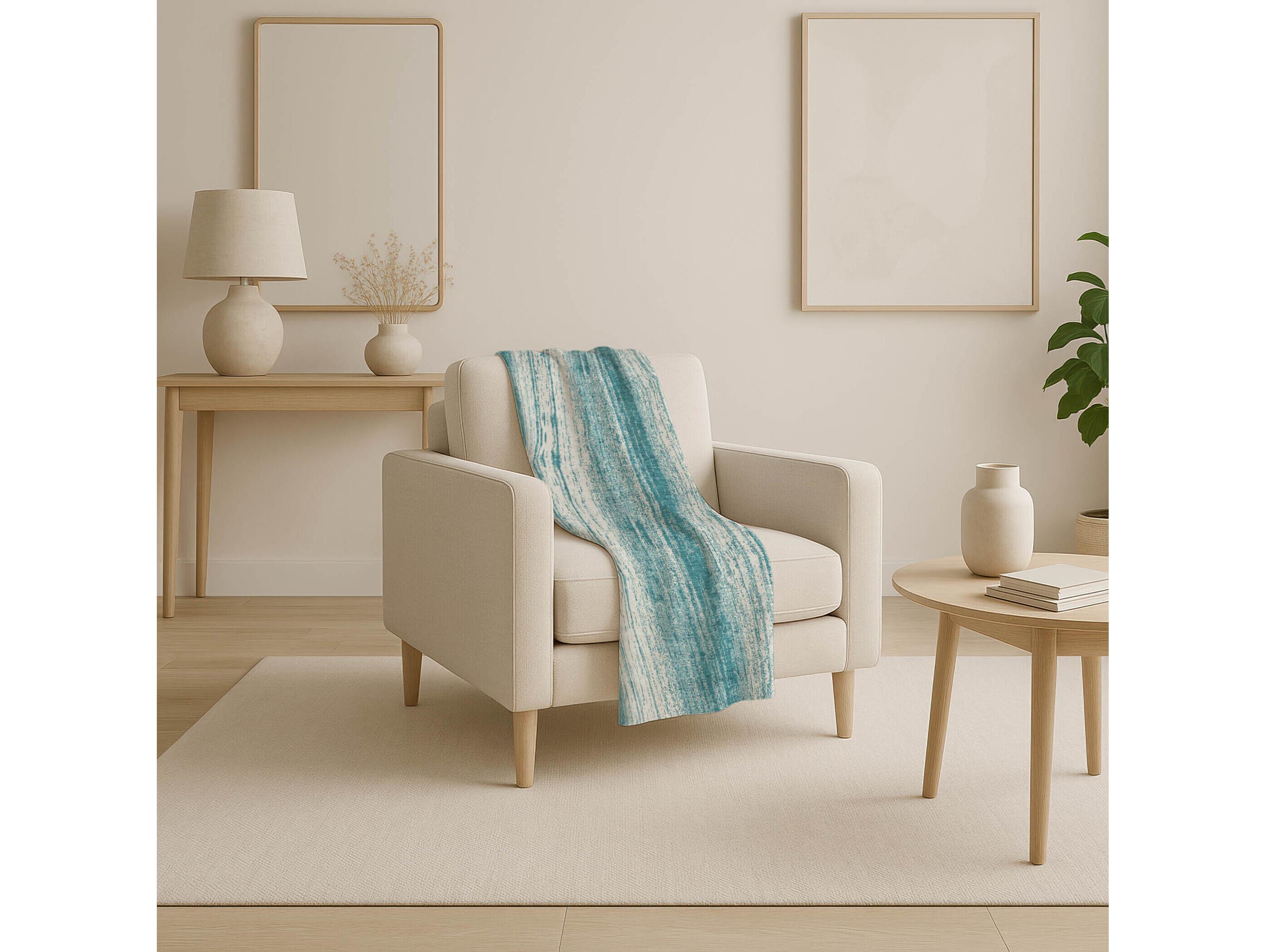 Dalyn Sherpa Teal Polyester Throw