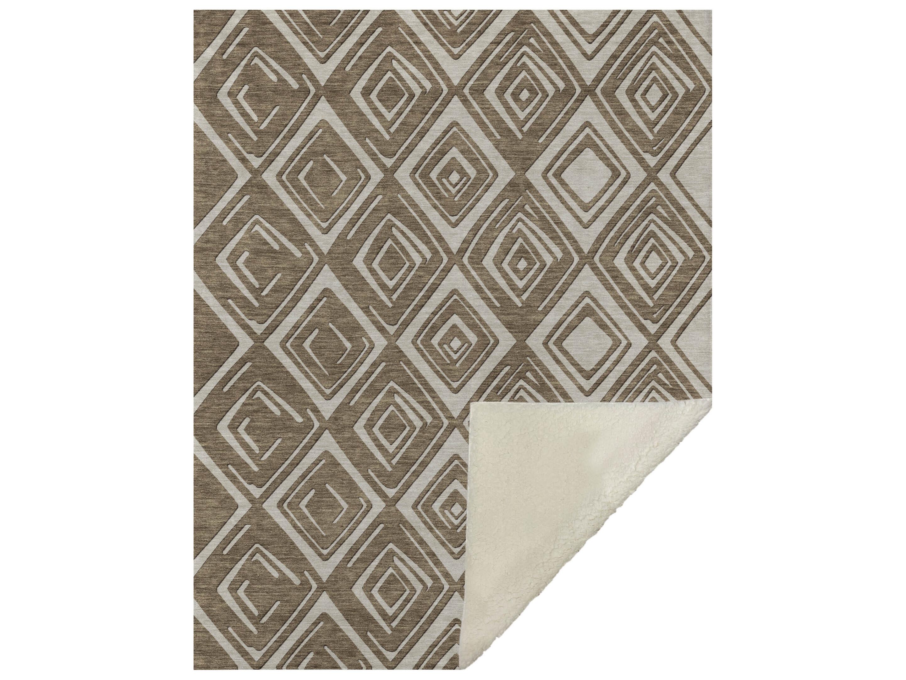 Dalyn Sherpa Brown Polyester Throw