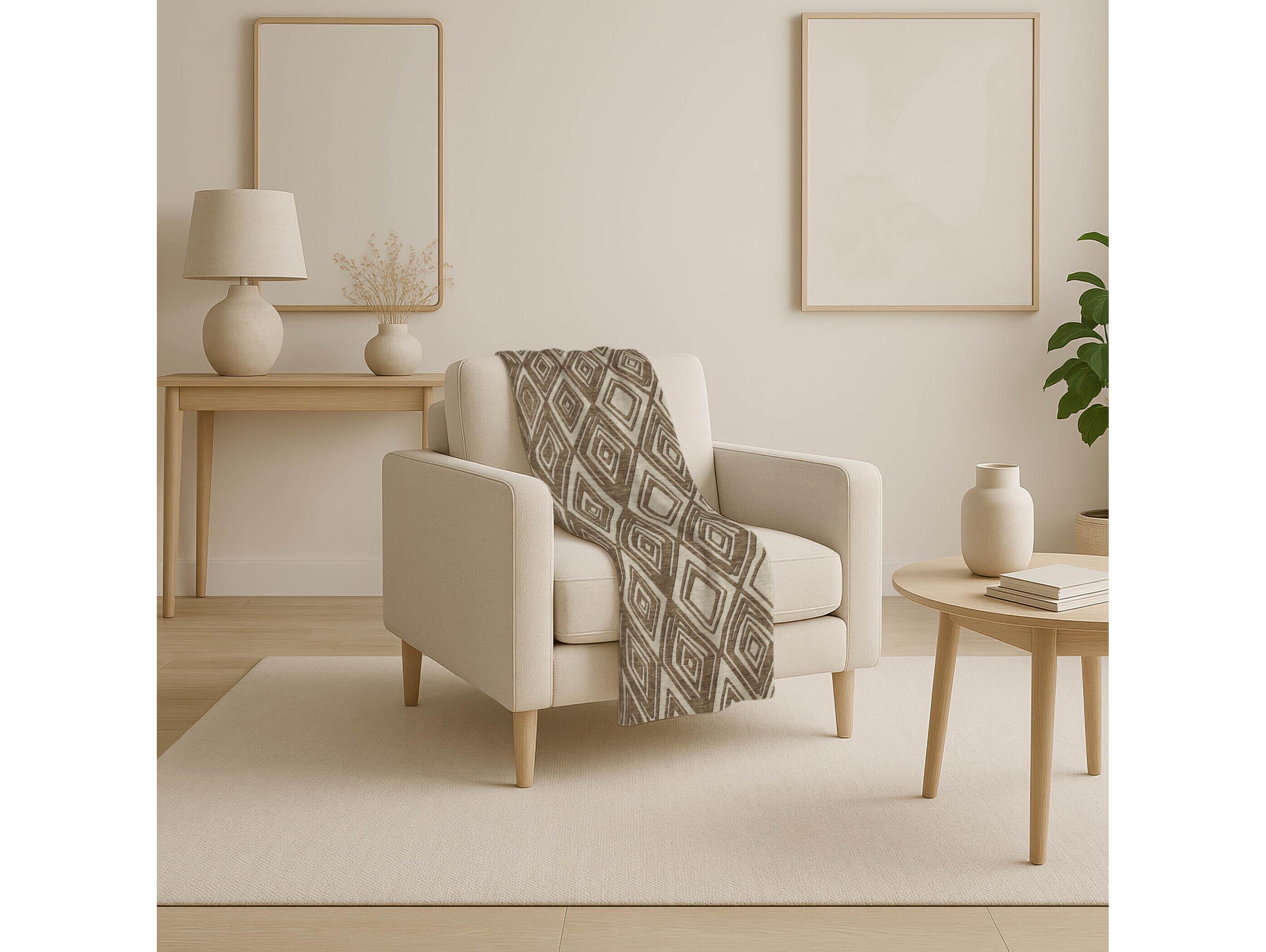 Dalyn Sherpa Brown Polyester Throw