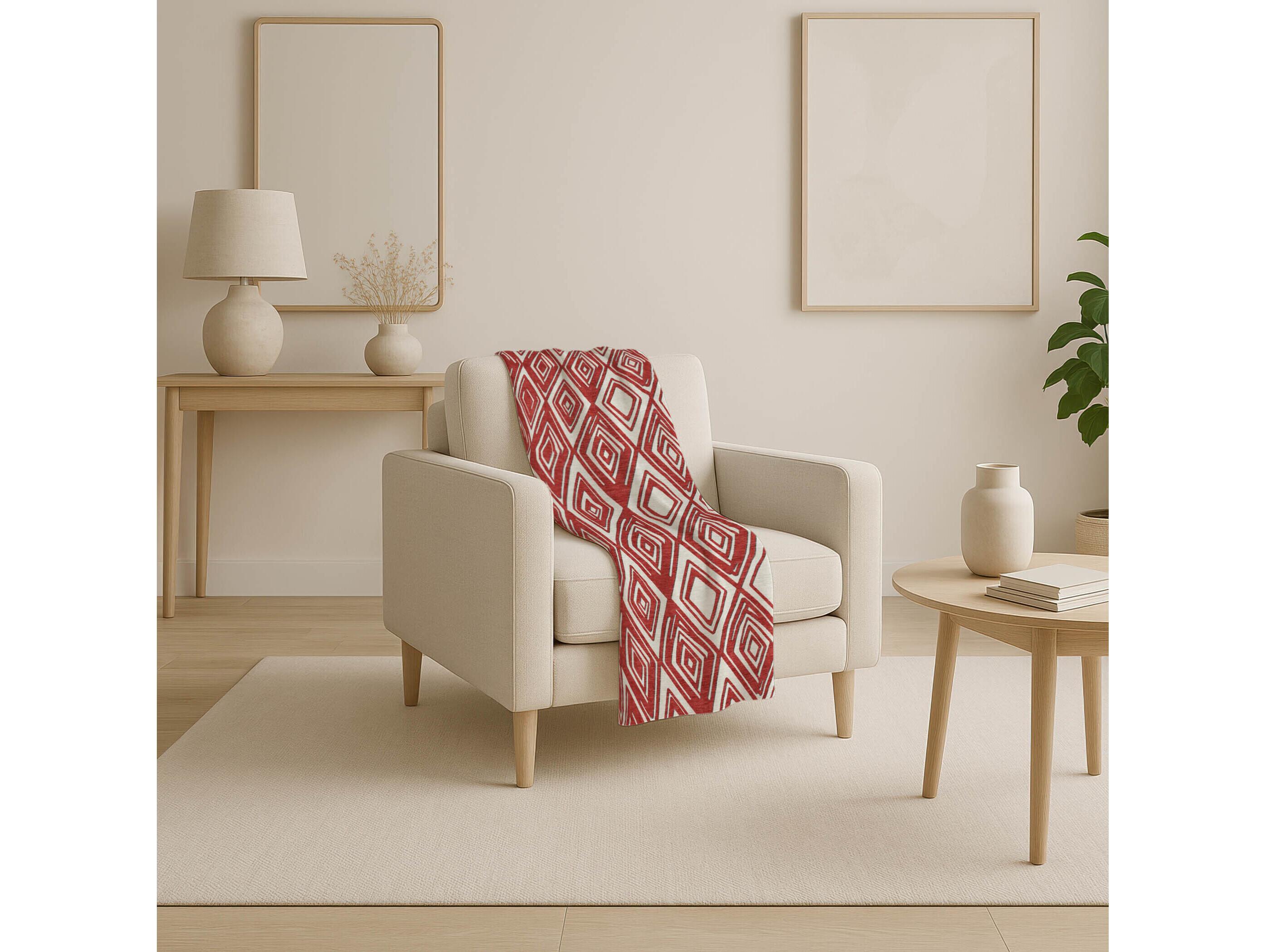 Dalyn Sherpa Red Polyester Throw