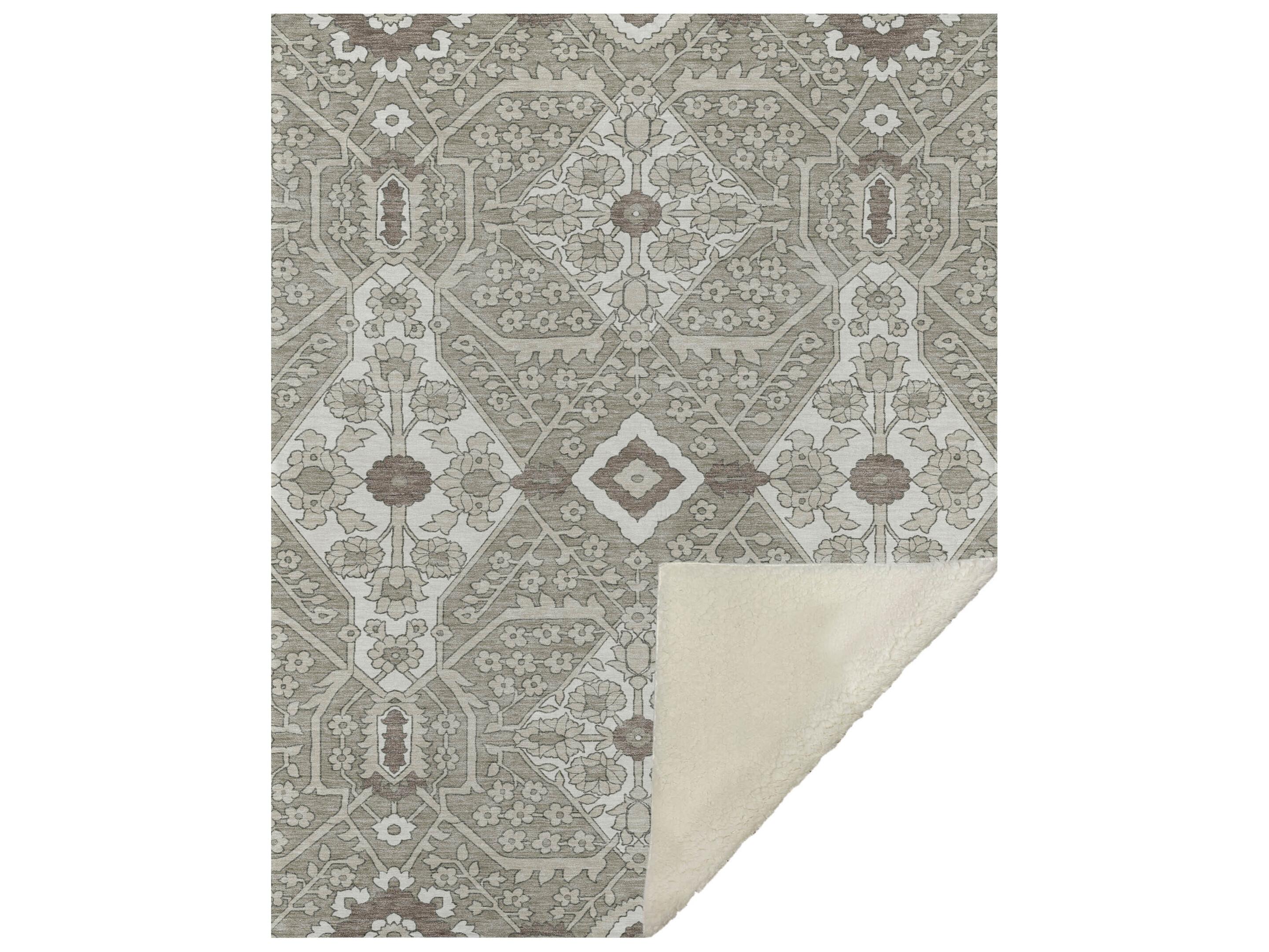 Dalyn Sherpa Brown Polyester Throw