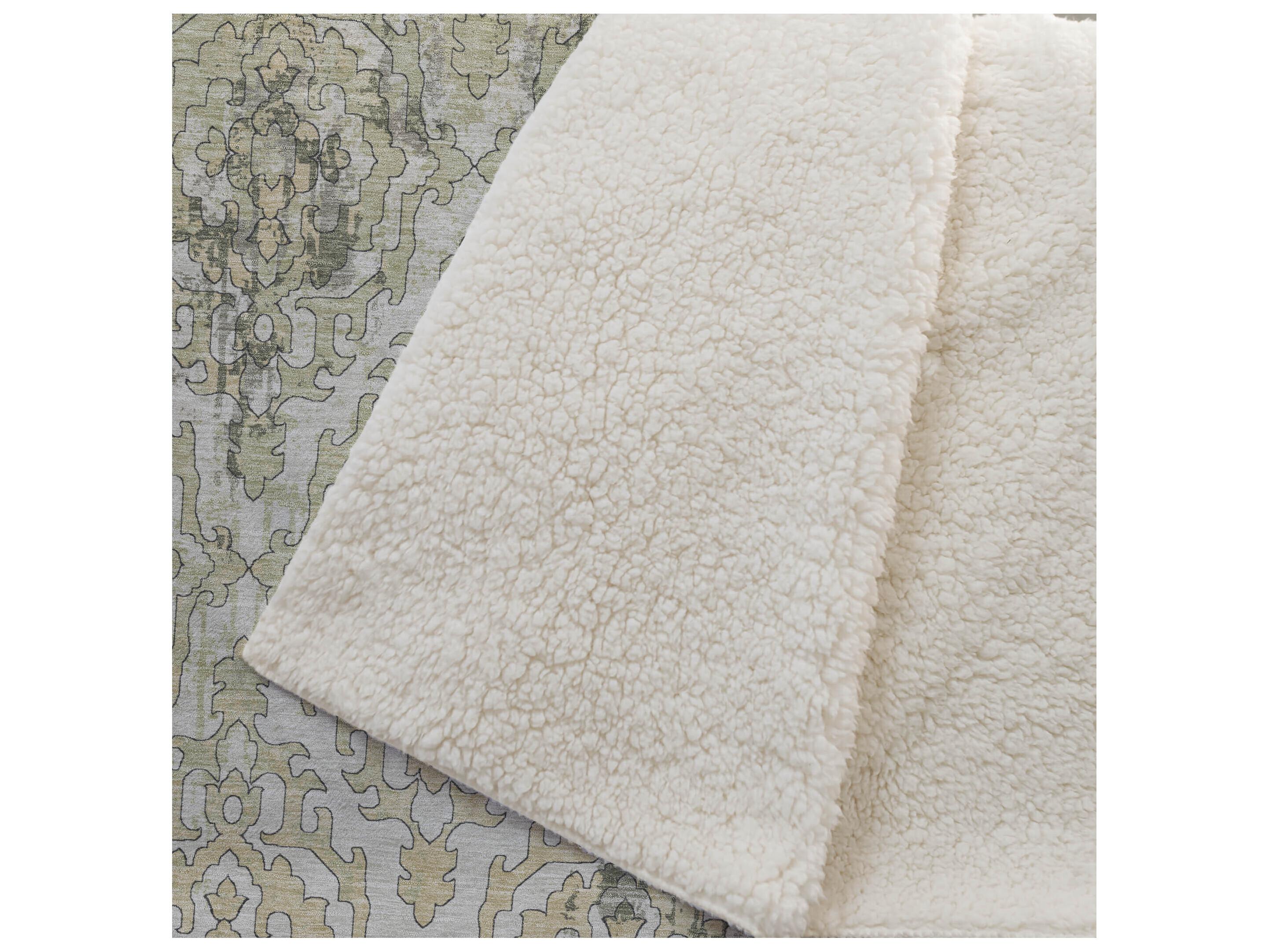 Dalyn Sherpa Green Polyester Throw