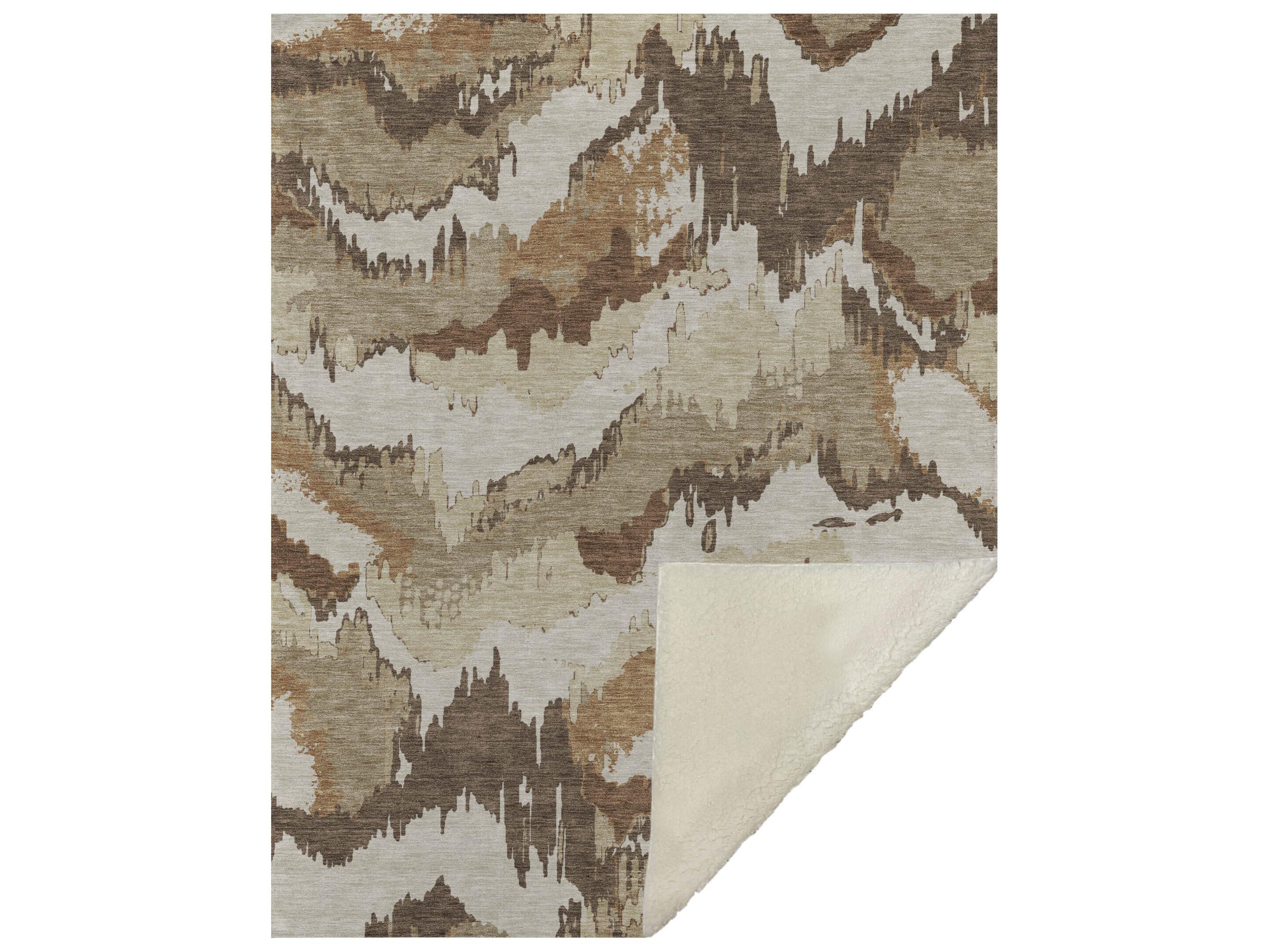Dalyn Sherpa Brown Polyester Throw