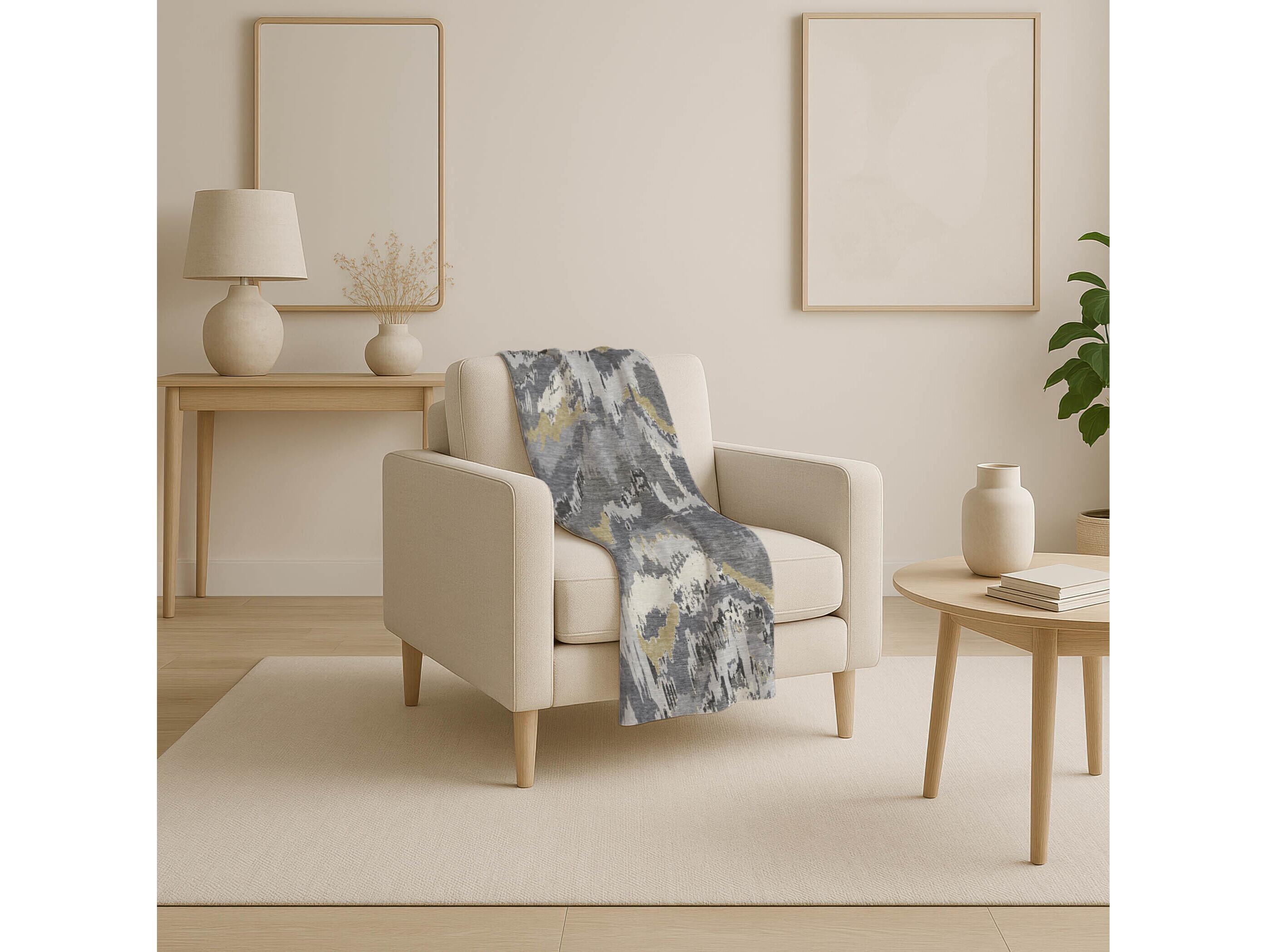 Dalyn Sherpa Gray Polyester Throw