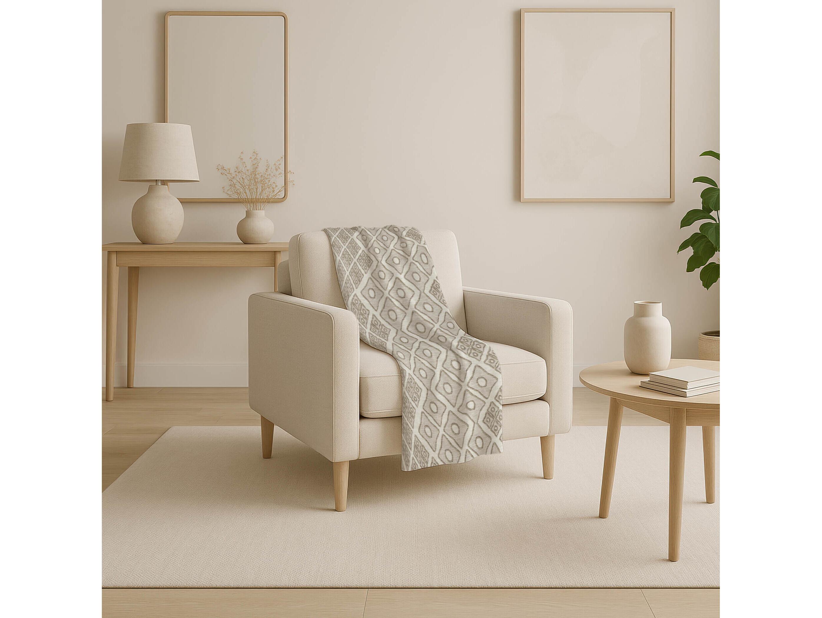 Dalyn Sherpa Ivory Polyester Throw