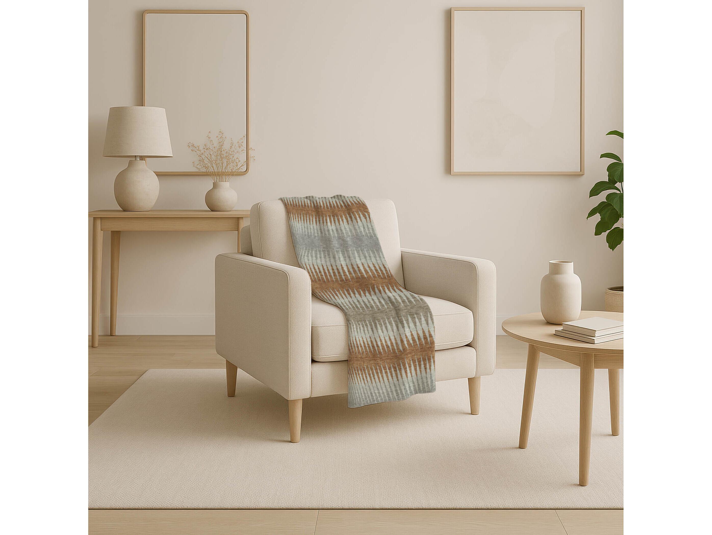 Dalyn Sherpa Orange Polyester Throw