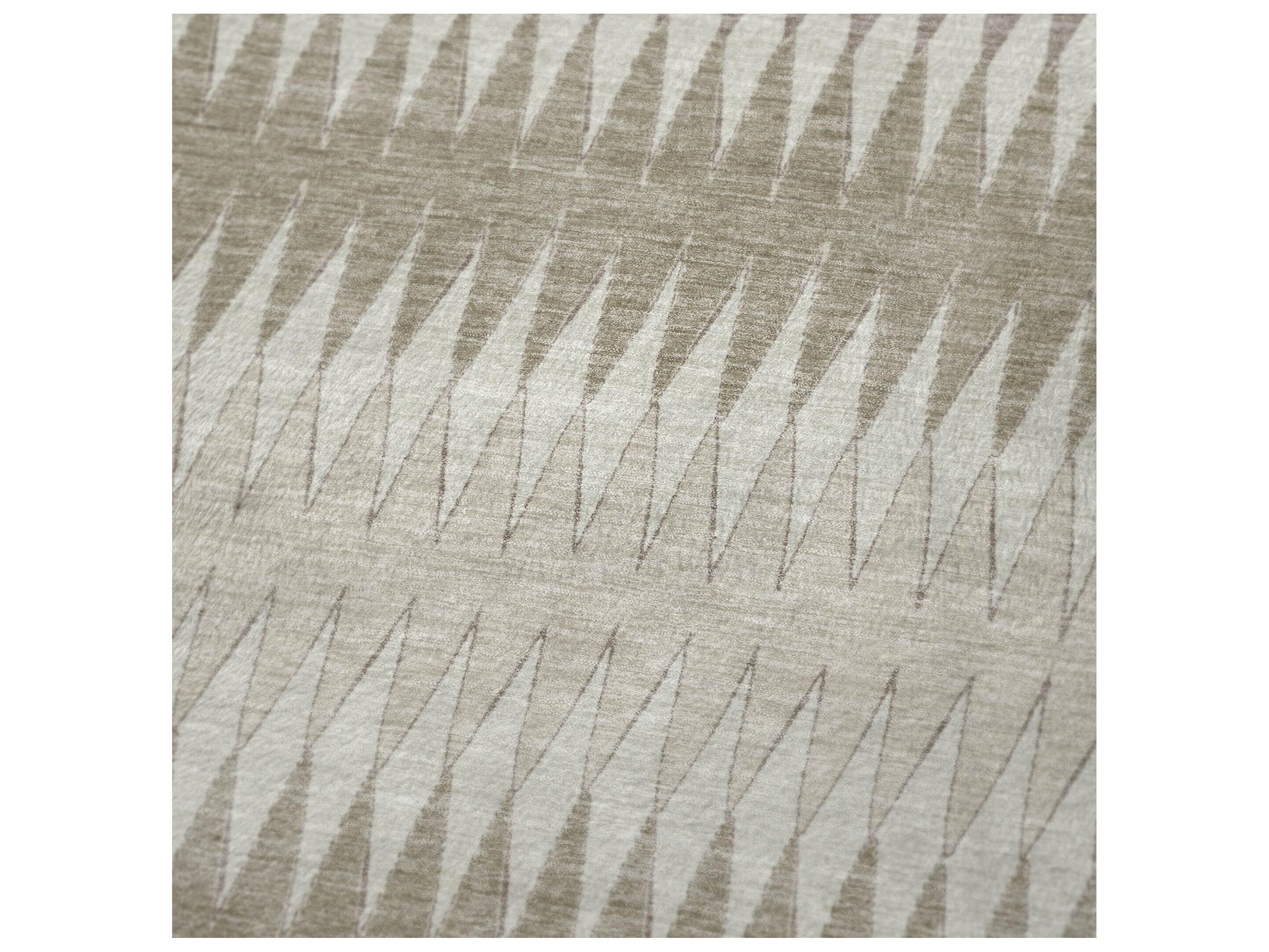 Dalyn Sherpa Brown Polyester Throw